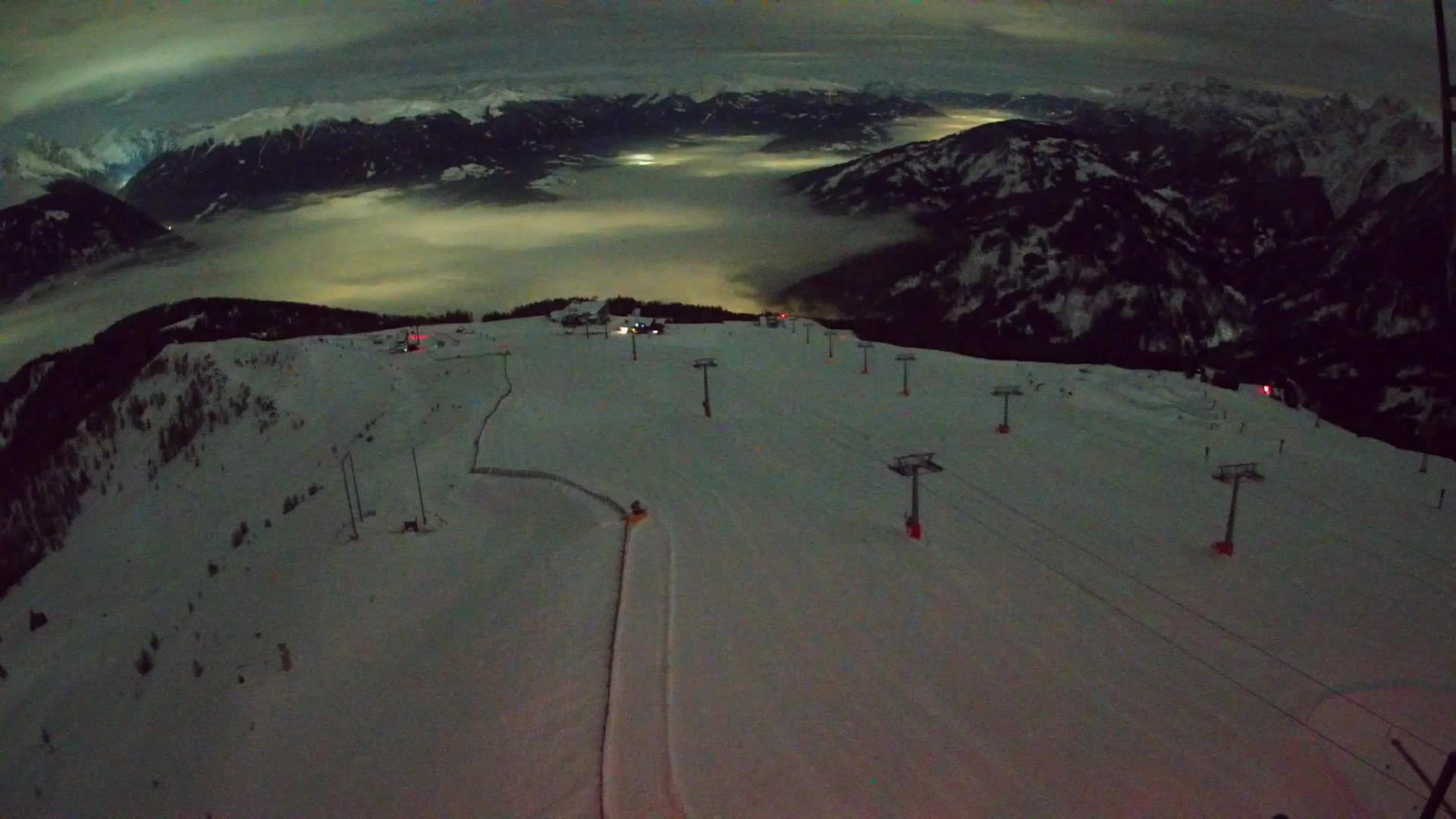 Kronplatz peak | view to Valdaora – Olang