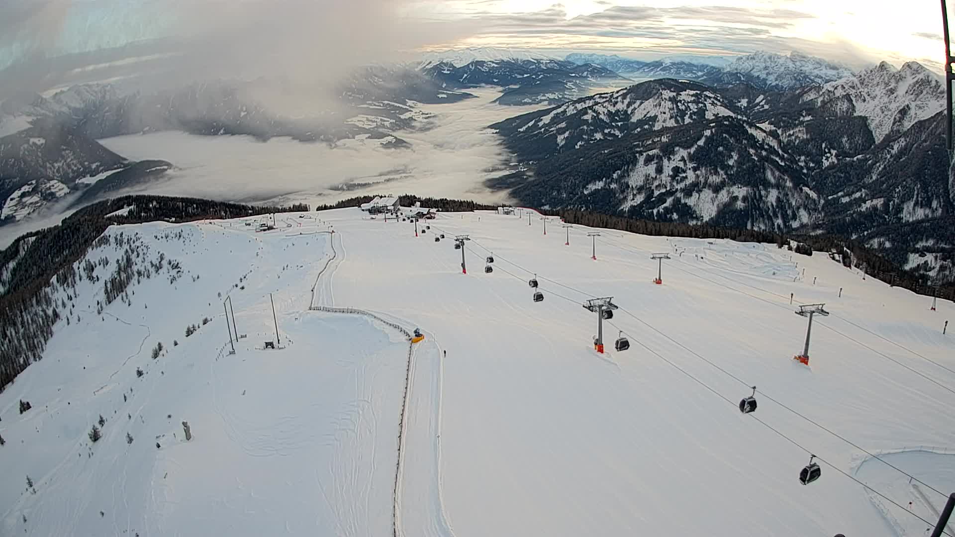 Kronplatz peak | view to Valdaora – Olang
