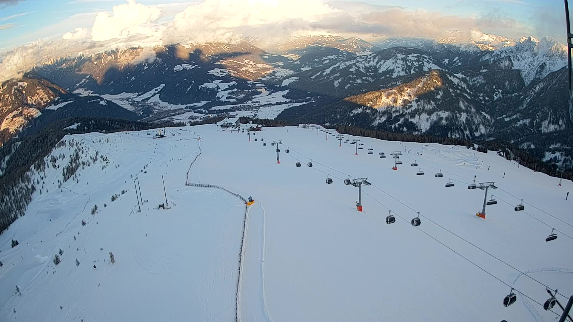 Kronplatz peak | view to Valdaora – Olang