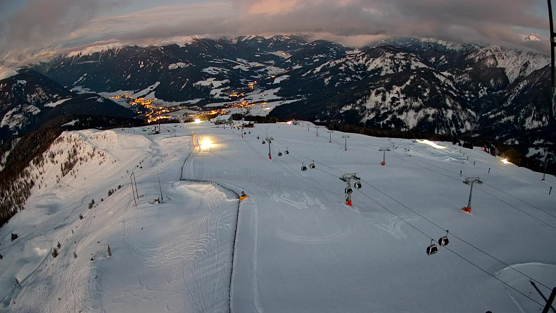 Kronplatz peak | view to Valdaora – Olang