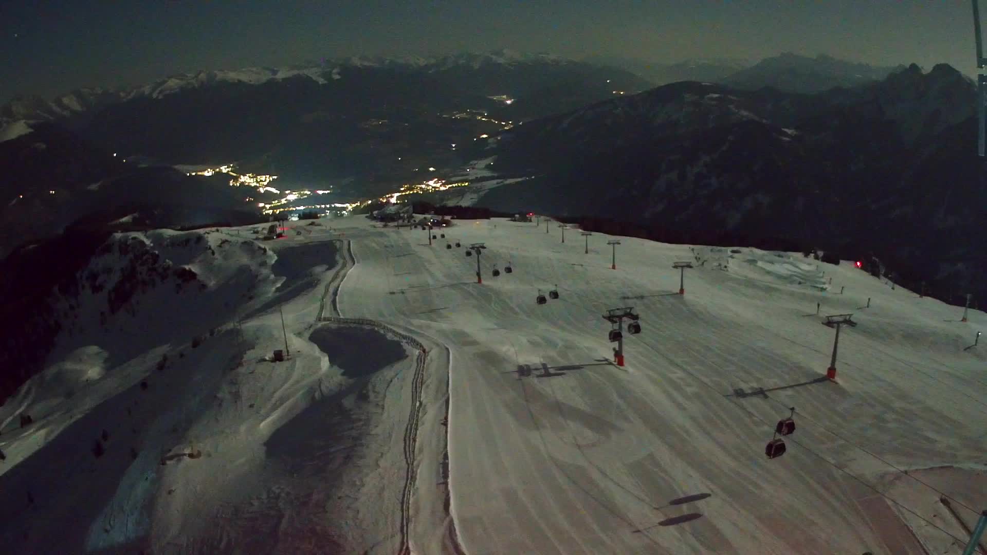 Kronplatz peak | view to Valdaora – Olang