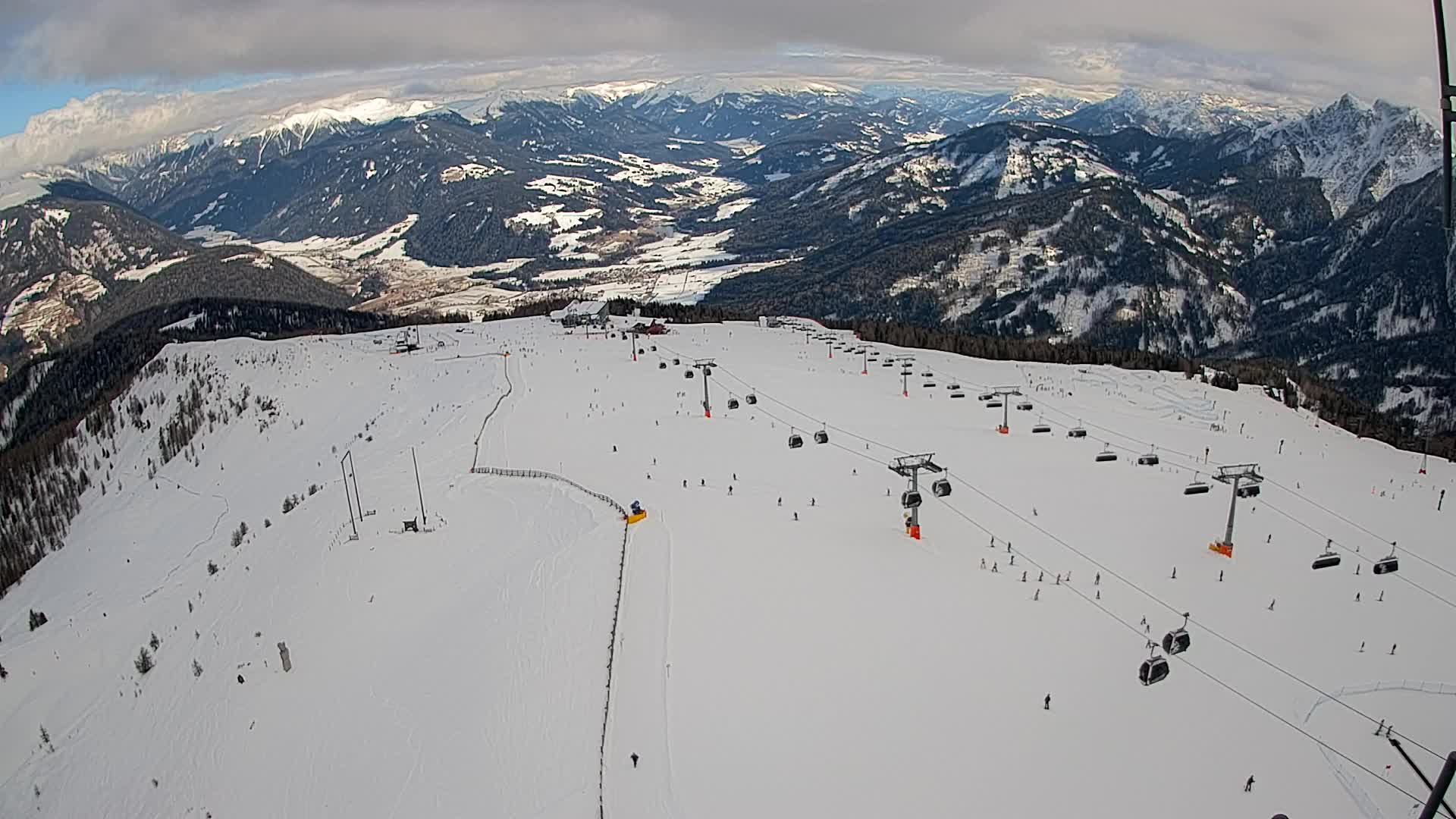 Kronplatz peak | view to Valdaora – Olang