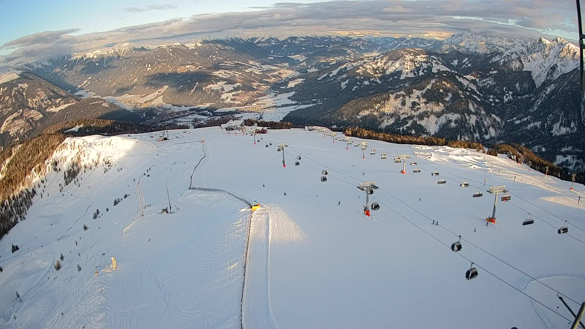Kronplatz peak | view to Valdaora – Olang