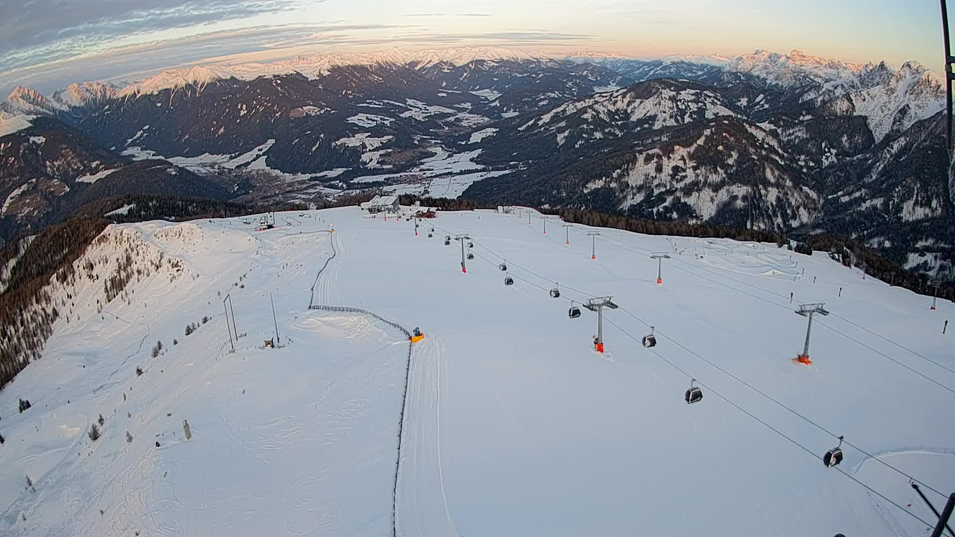Kronplatz peak | view to Valdaora – Olang