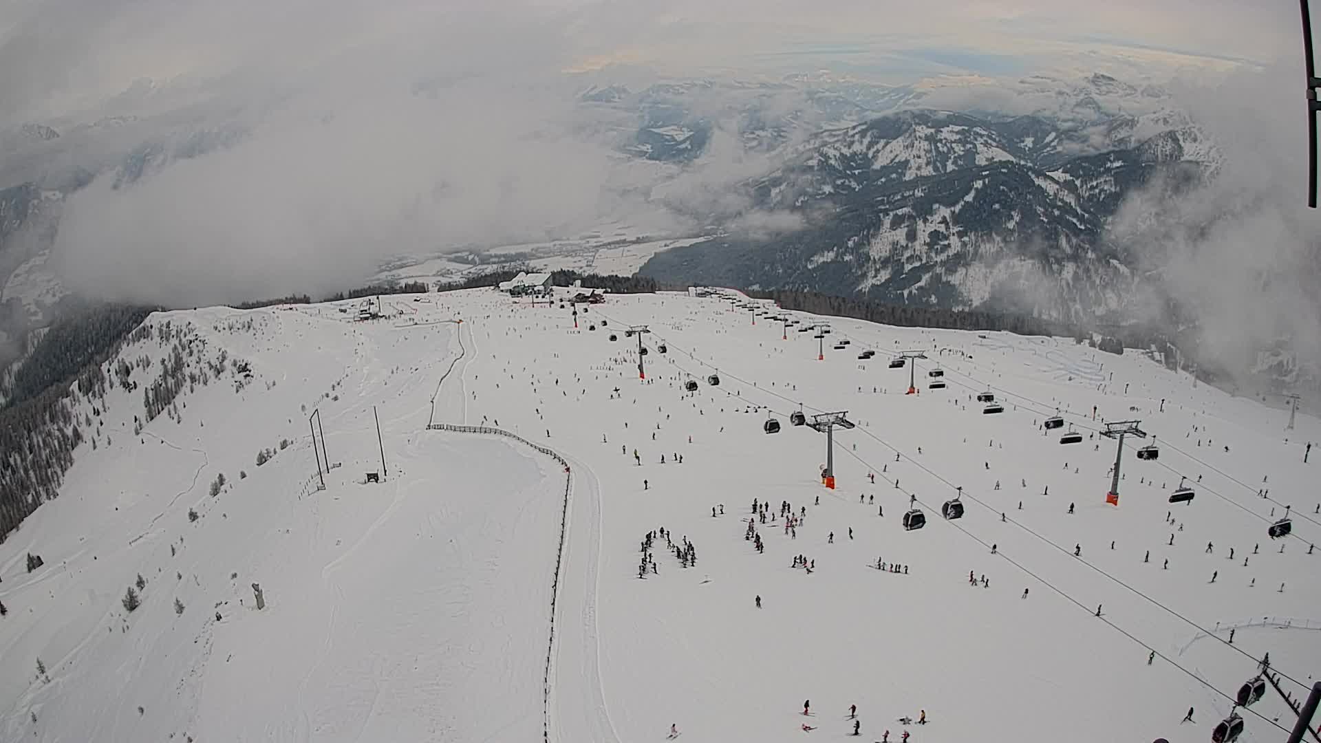 Kronplatz peak | view to Valdaora – Olang