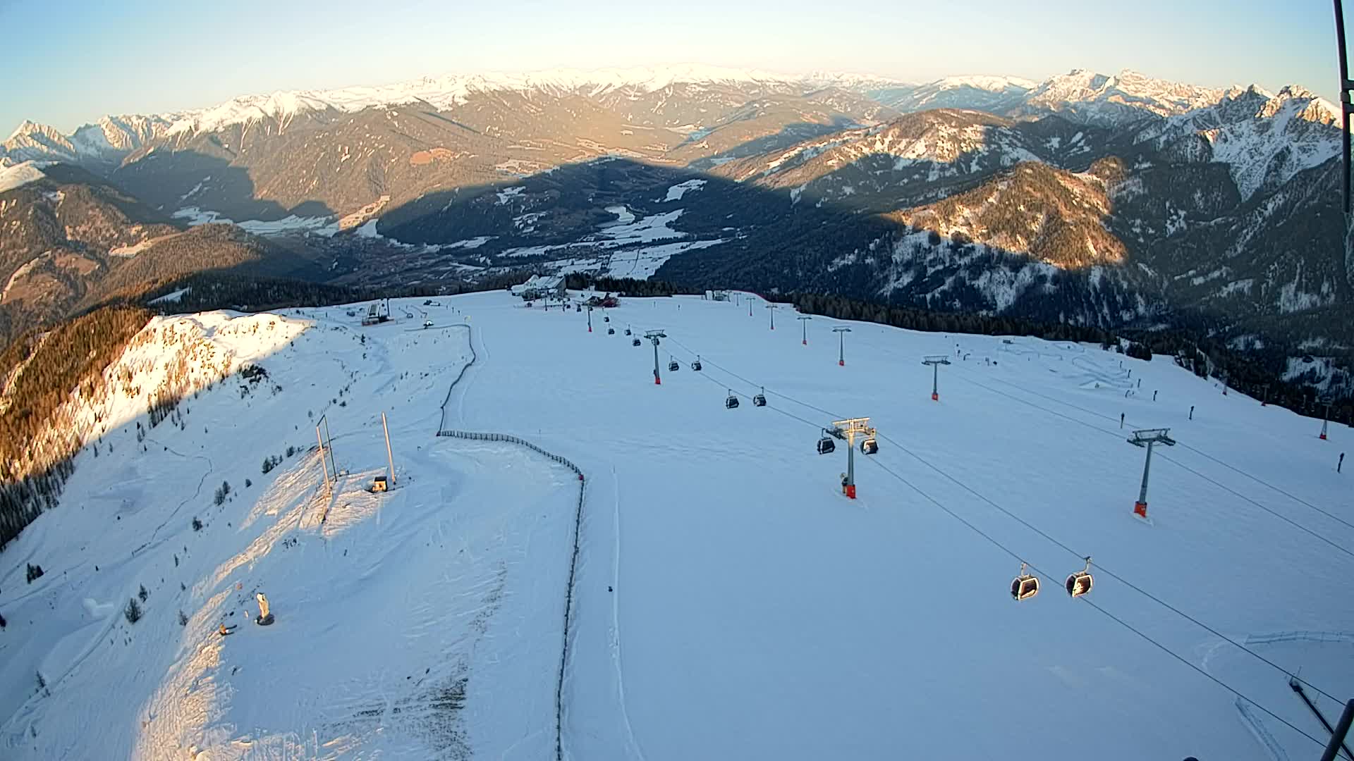 Kronplatz peak | view to Valdaora – Olang