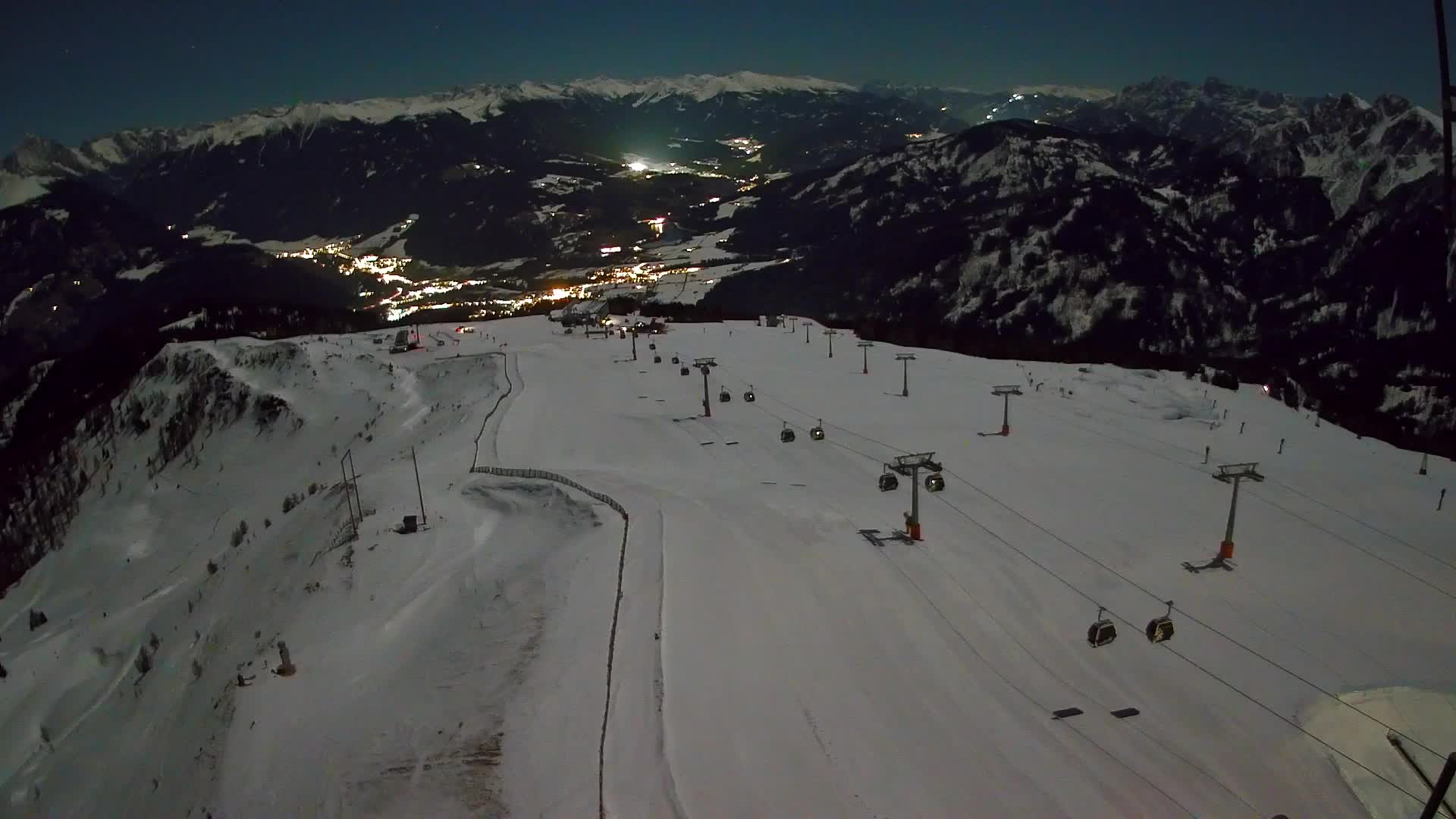 Kronplatz peak | view to Valdaora – Olang