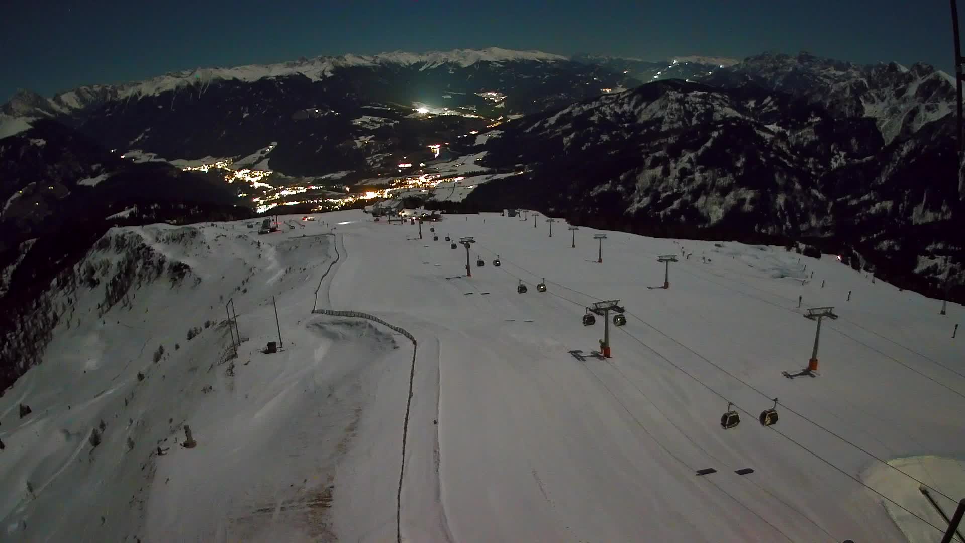 Kronplatz peak | view to Valdaora – Olang