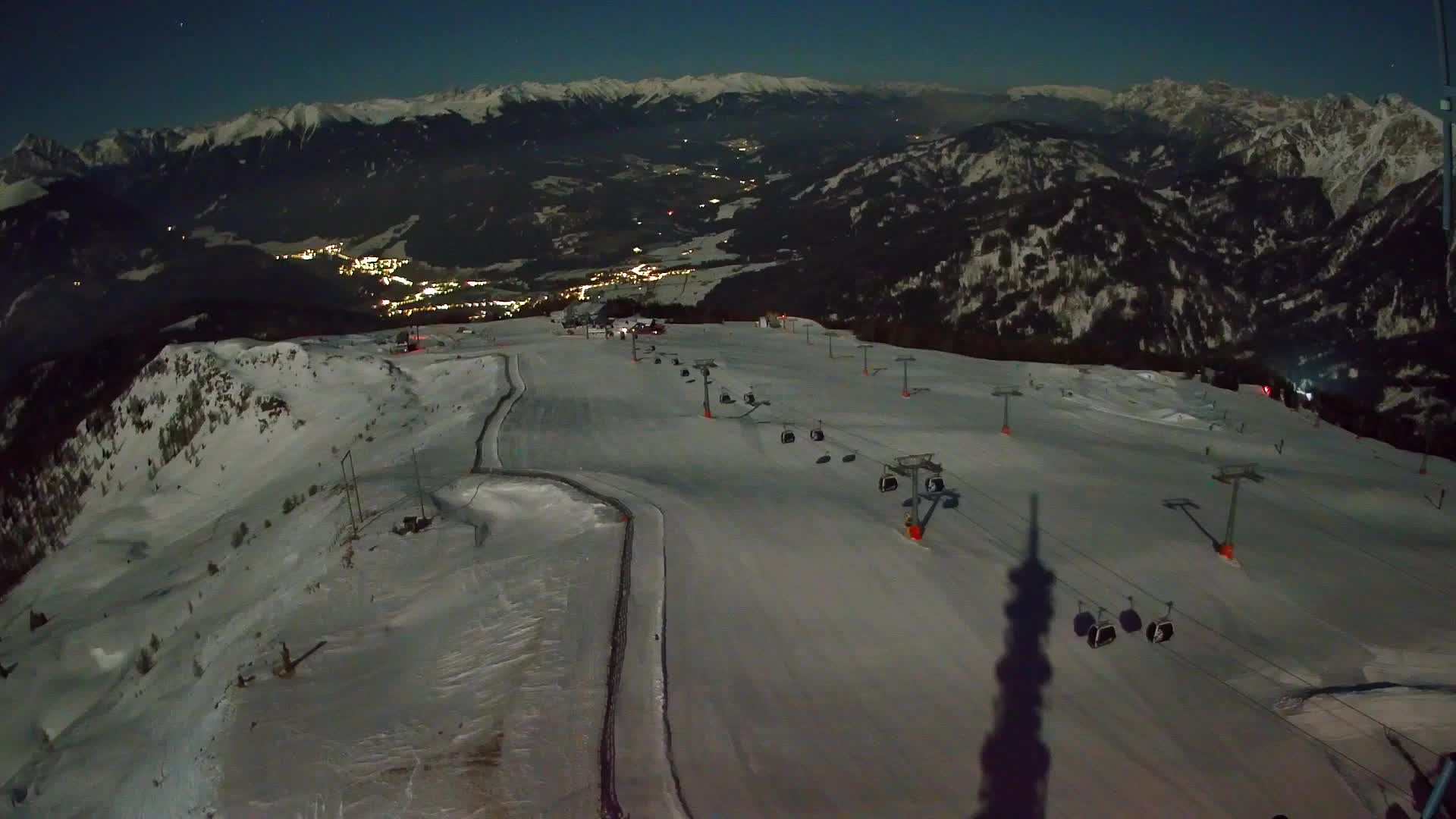 Kronplatz peak | view to Valdaora – Olang