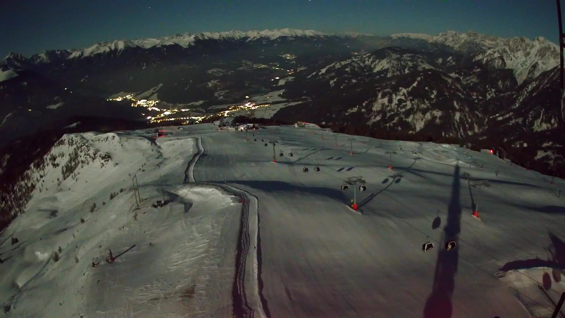 Kronplatz peak | view to Valdaora – Olang