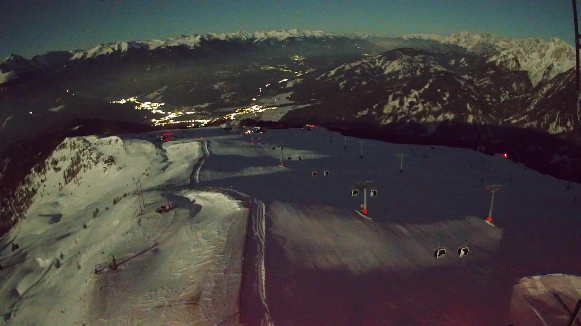 Kronplatz peak | view to Valdaora – Olang