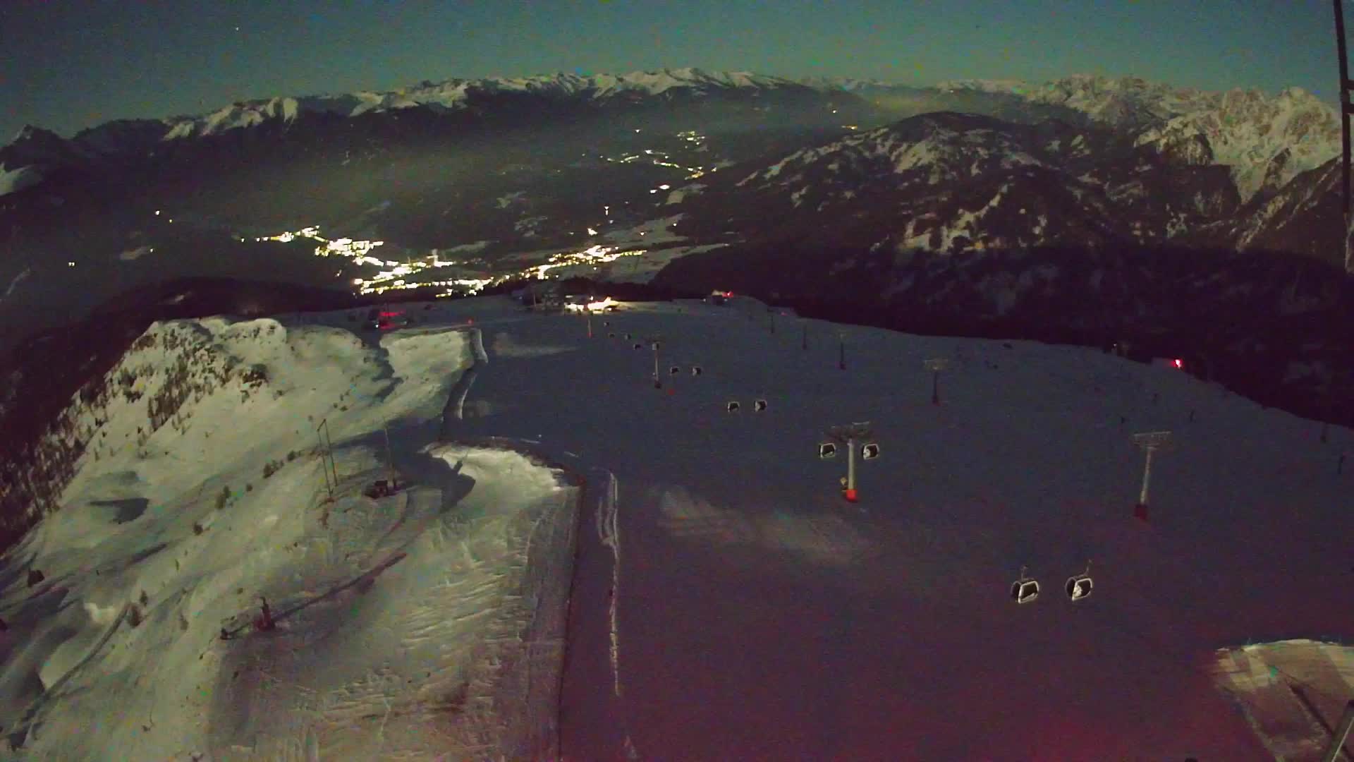 Kronplatz peak | view to Valdaora – Olang