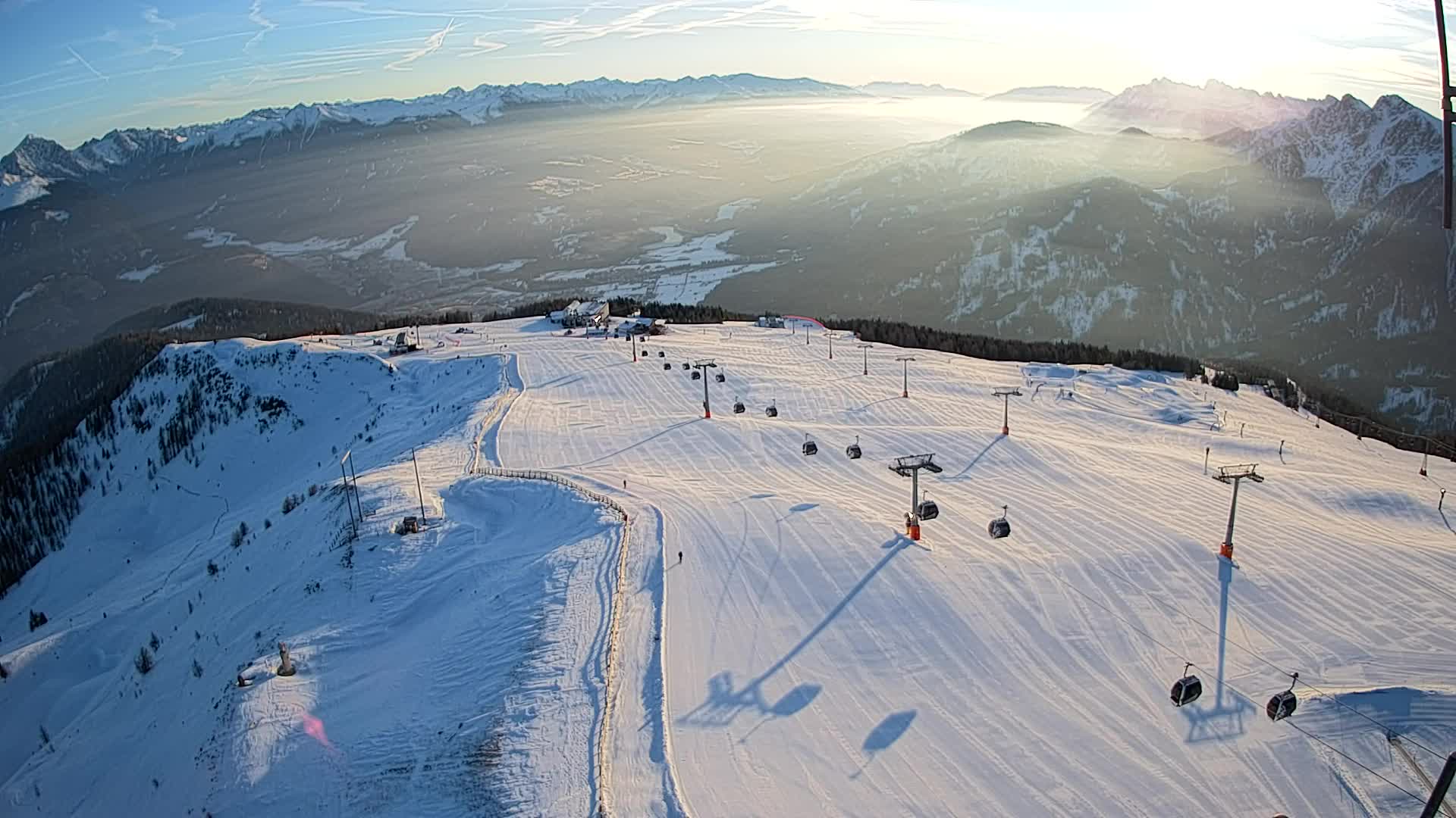 Kronplatz peak | view to Valdaora – Olang