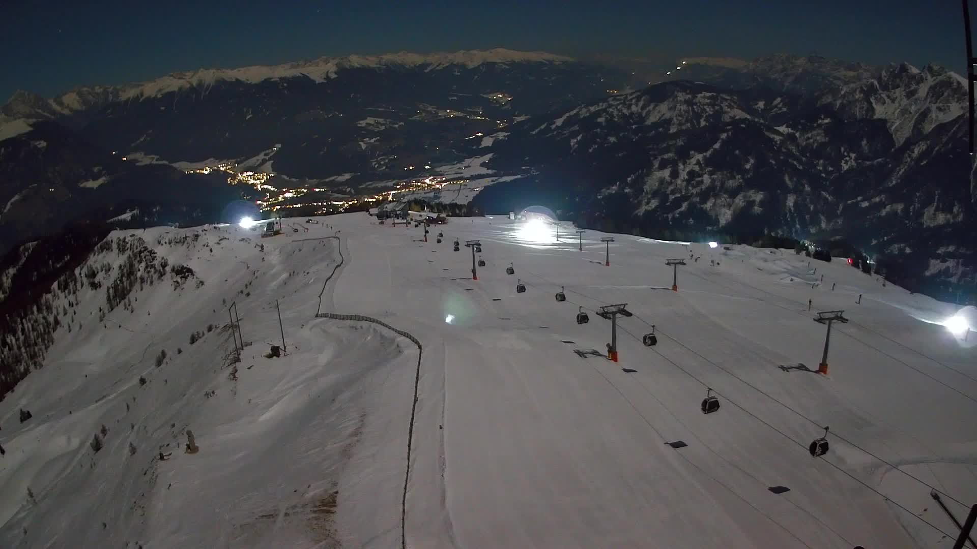 Kronplatz peak | view to Valdaora – Olang