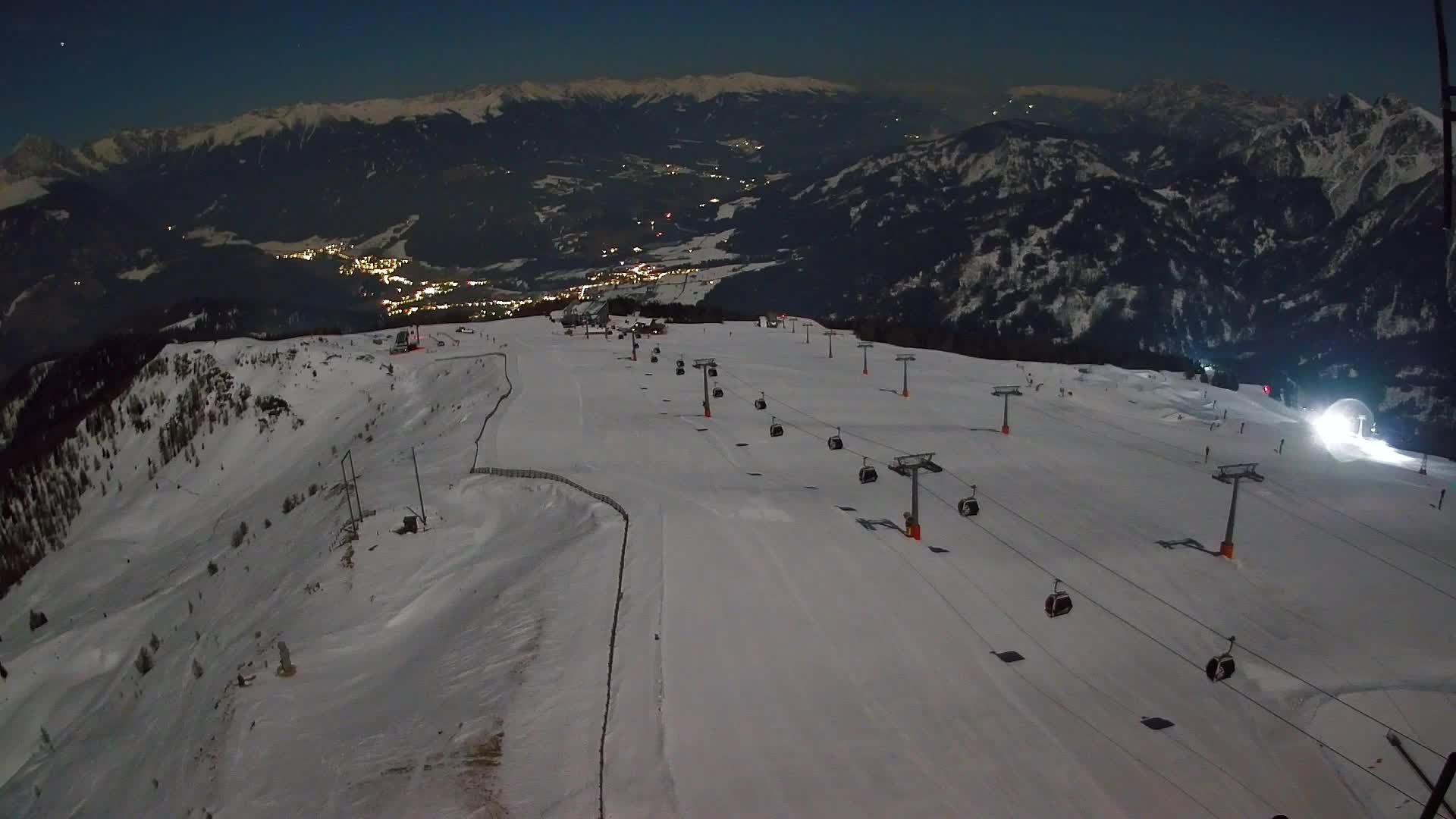 Kronplatz peak | view to Valdaora – Olang