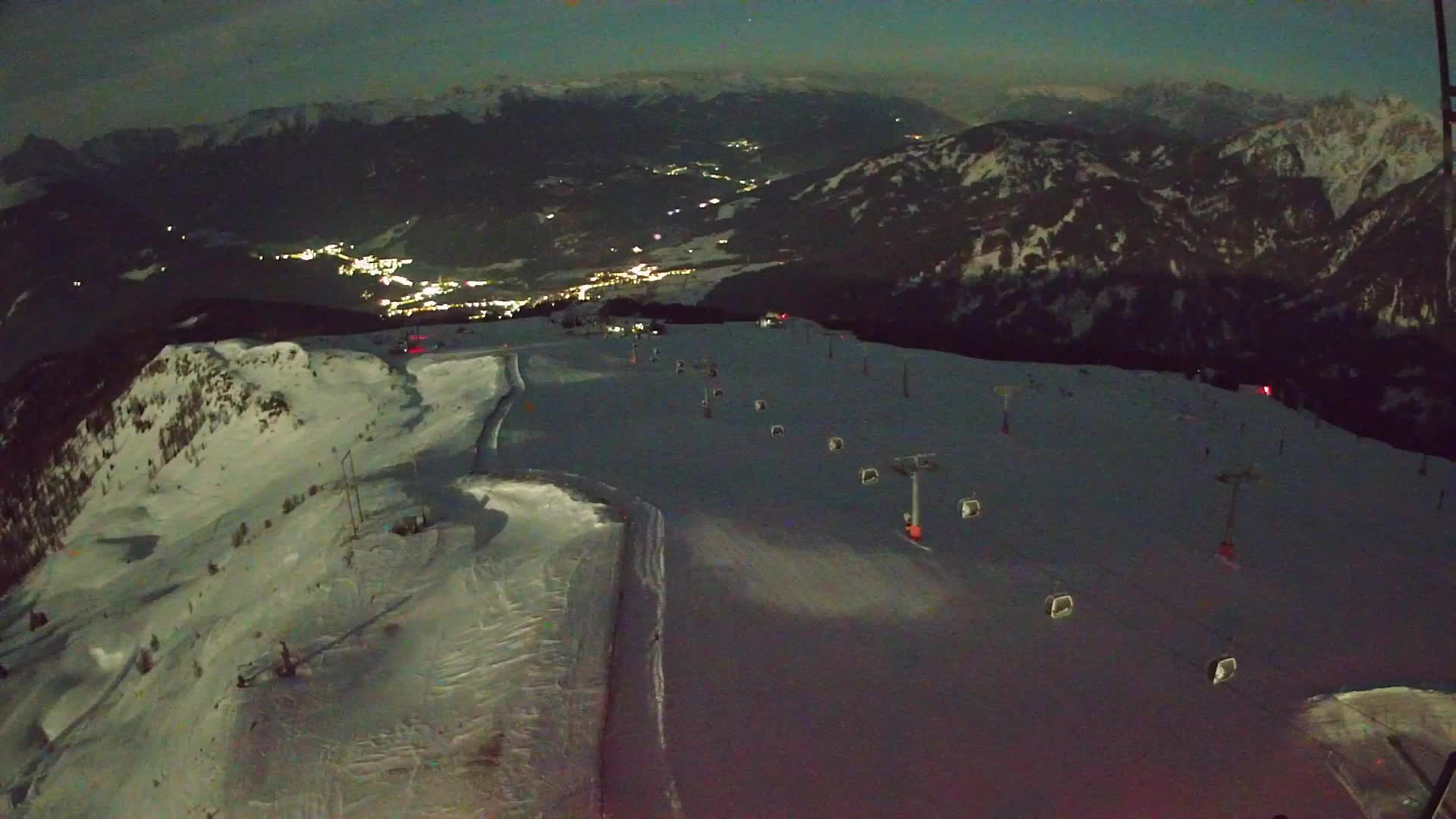 Kronplatz peak | view to Valdaora – Olang