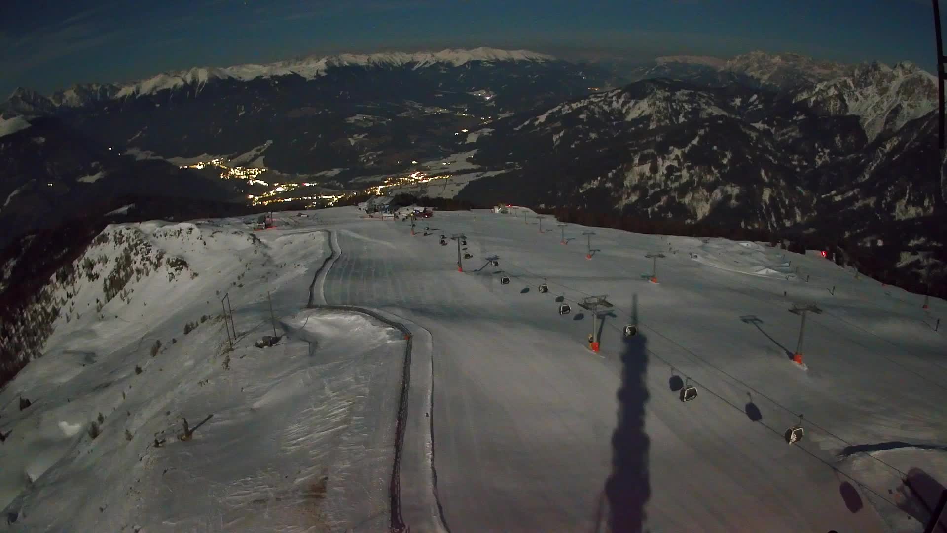 Kronplatz peak | view to Valdaora – Olang