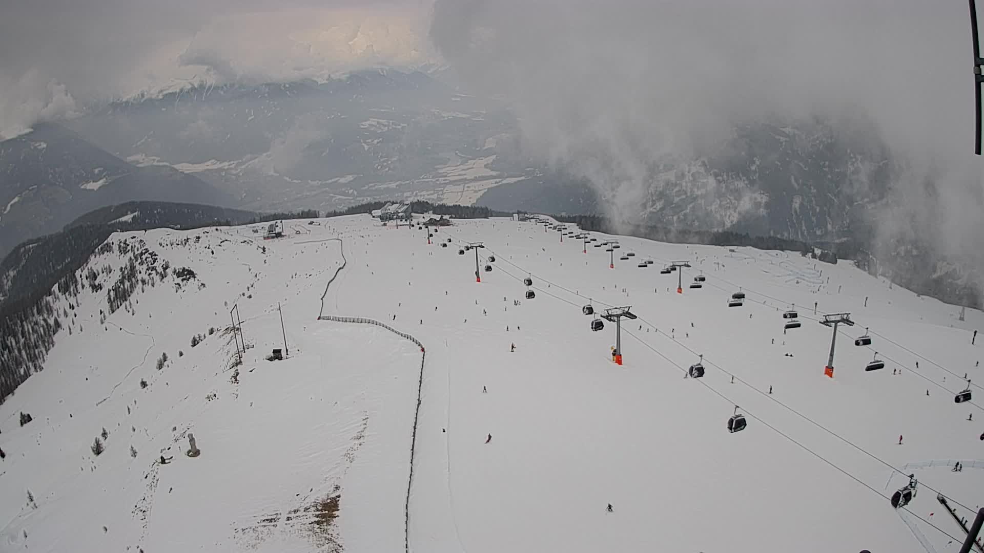 Kronplatz peak | view to Valdaora – Olang