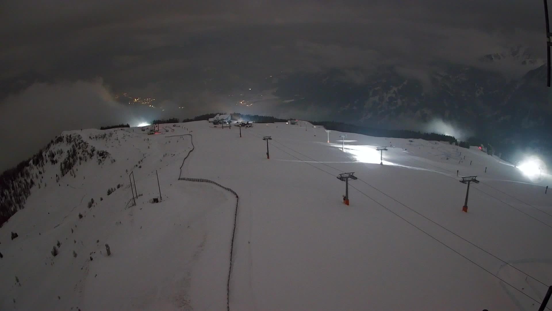 Kronplatz peak | view to Valdaora – Olang