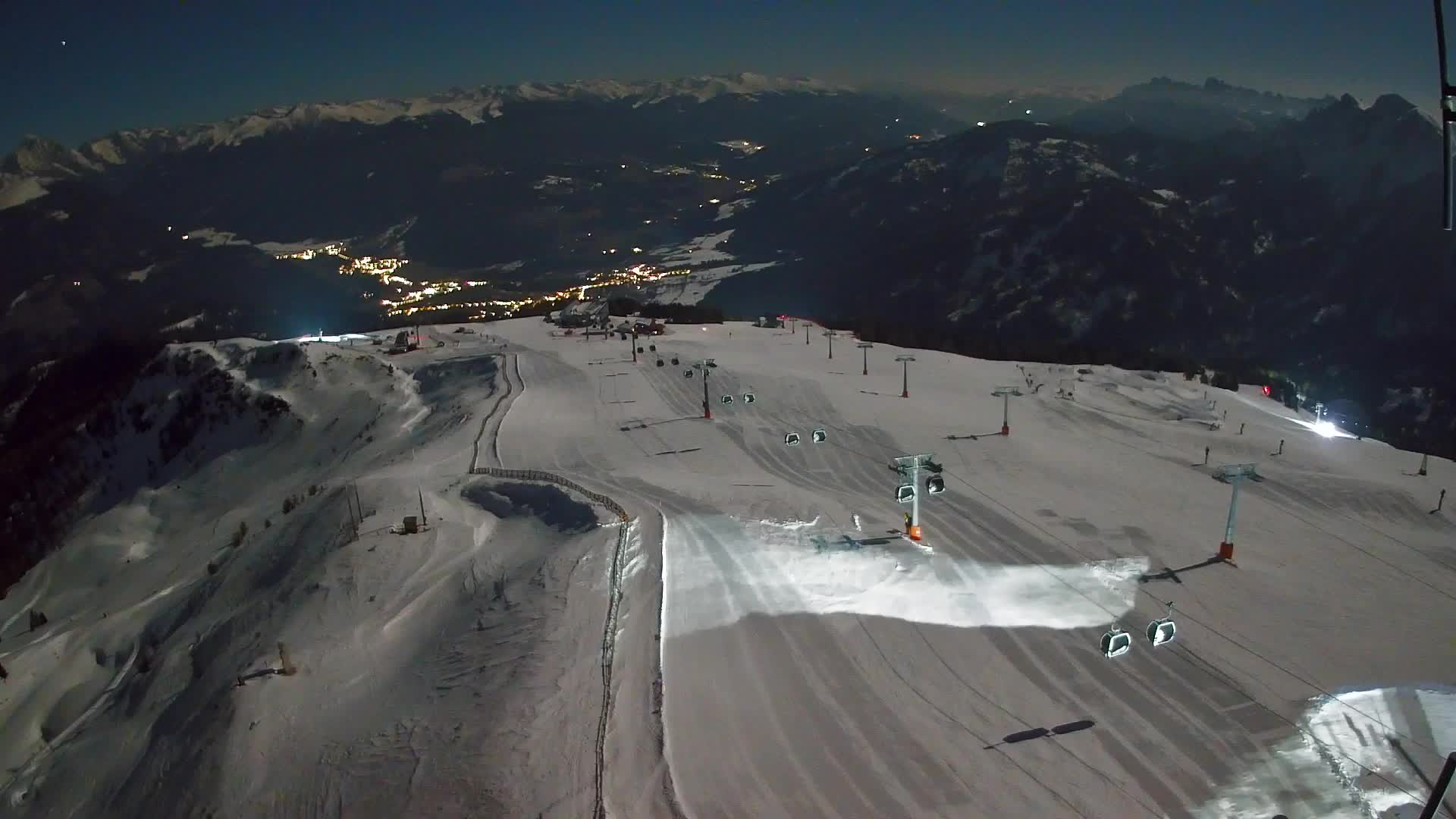 Kronplatz peak | view to Valdaora – Olang