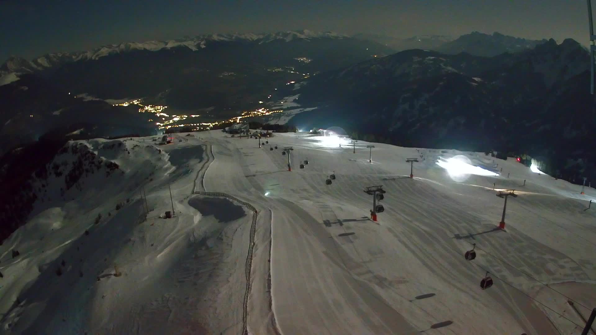 Kronplatz peak | view to Valdaora – Olang