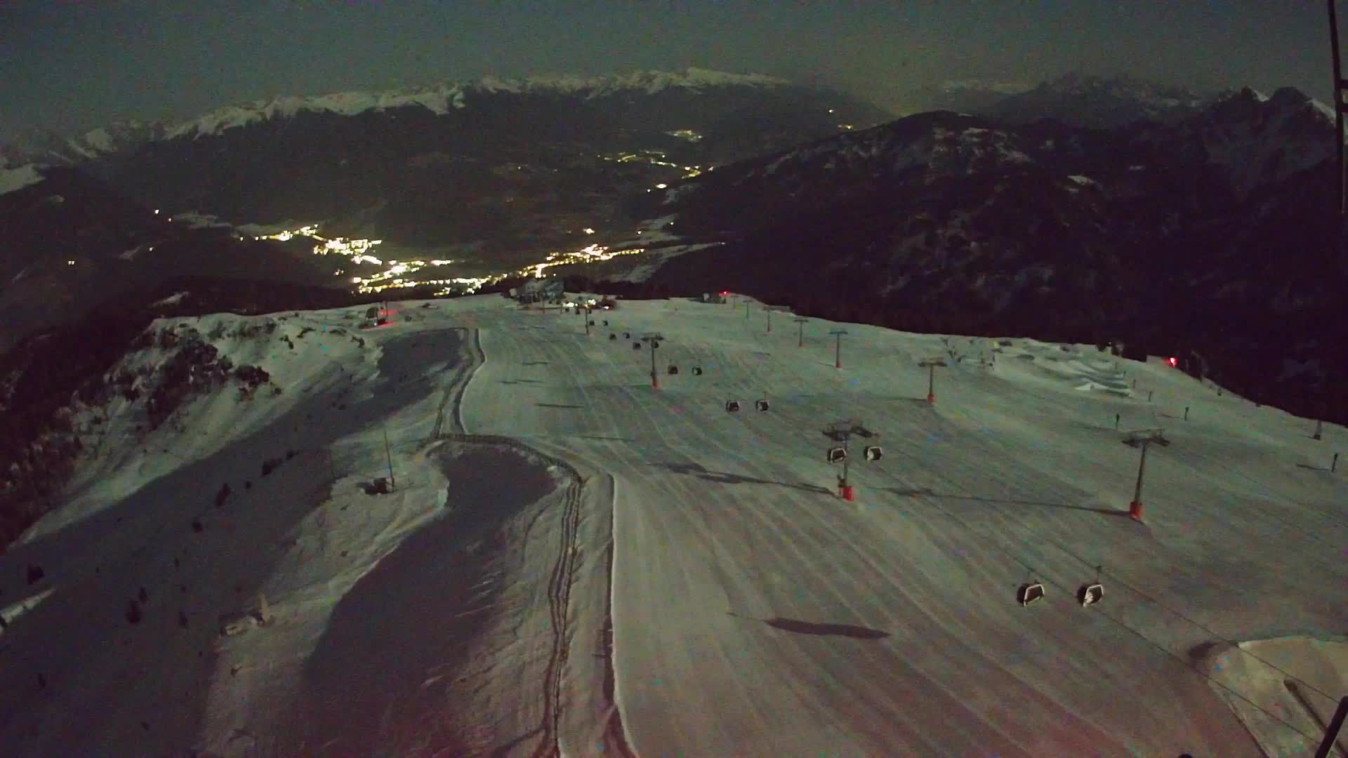 Kronplatz peak | view to Valdaora – Olang