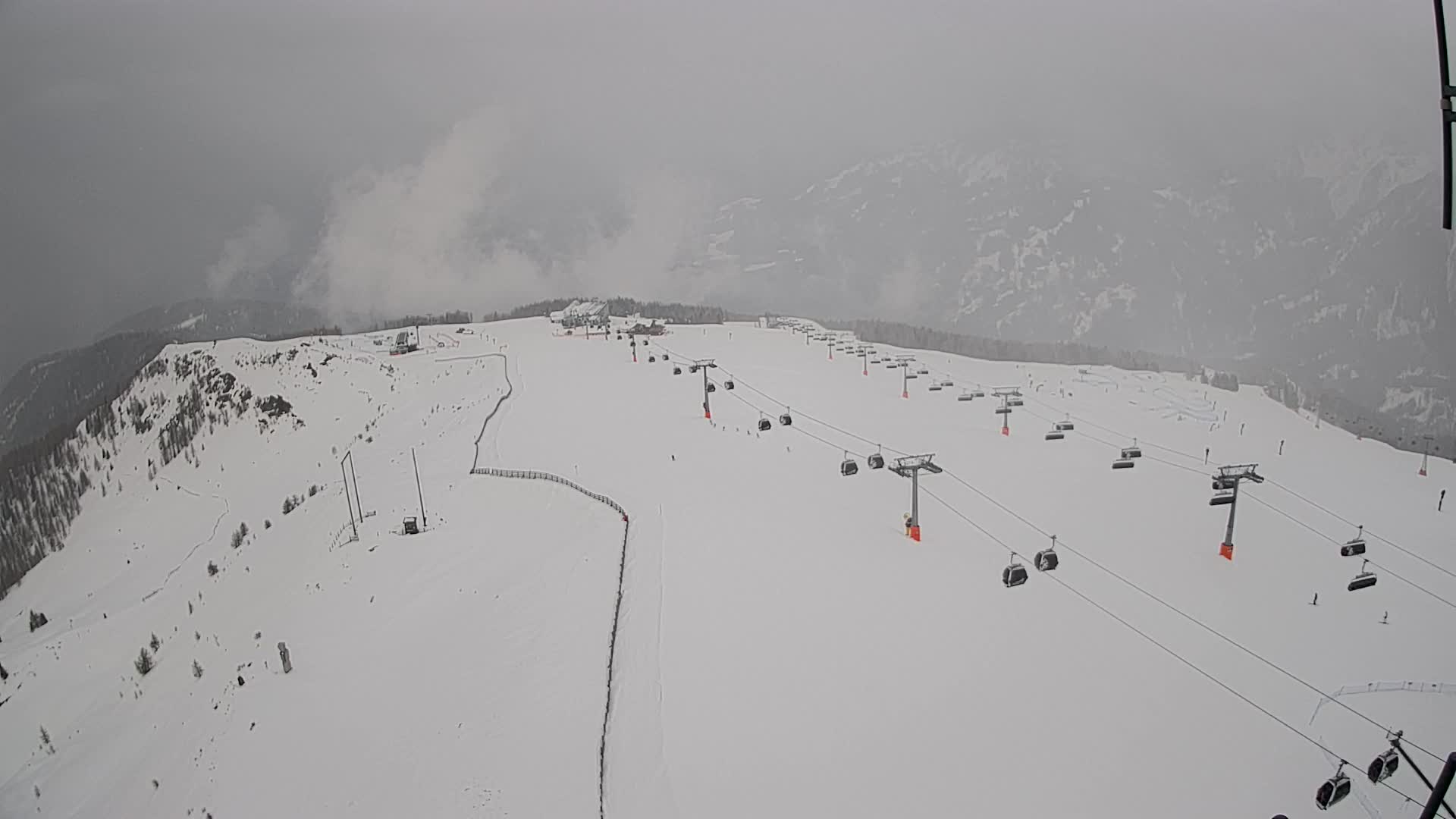 Kronplatz peak | view to Valdaora – Olang