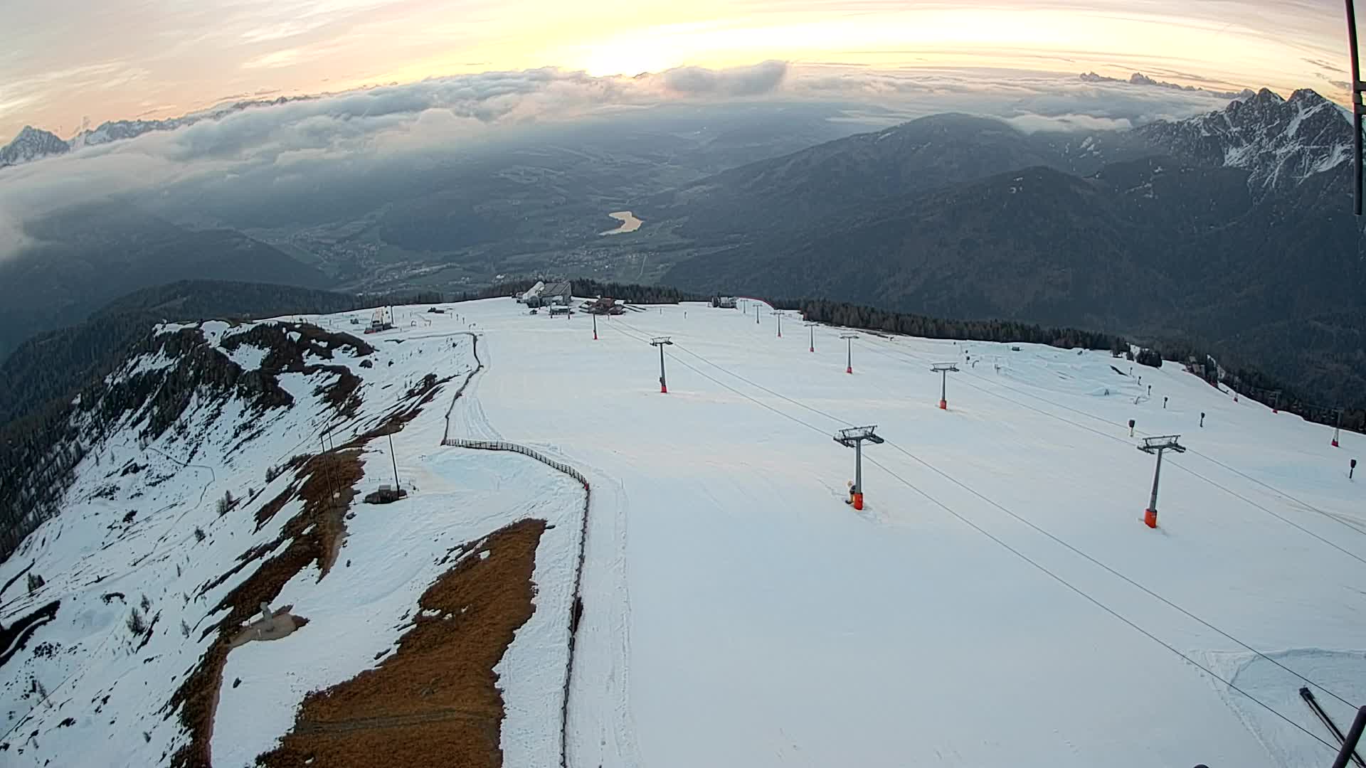 Kronplatz peak | view to Valdaora – Olang