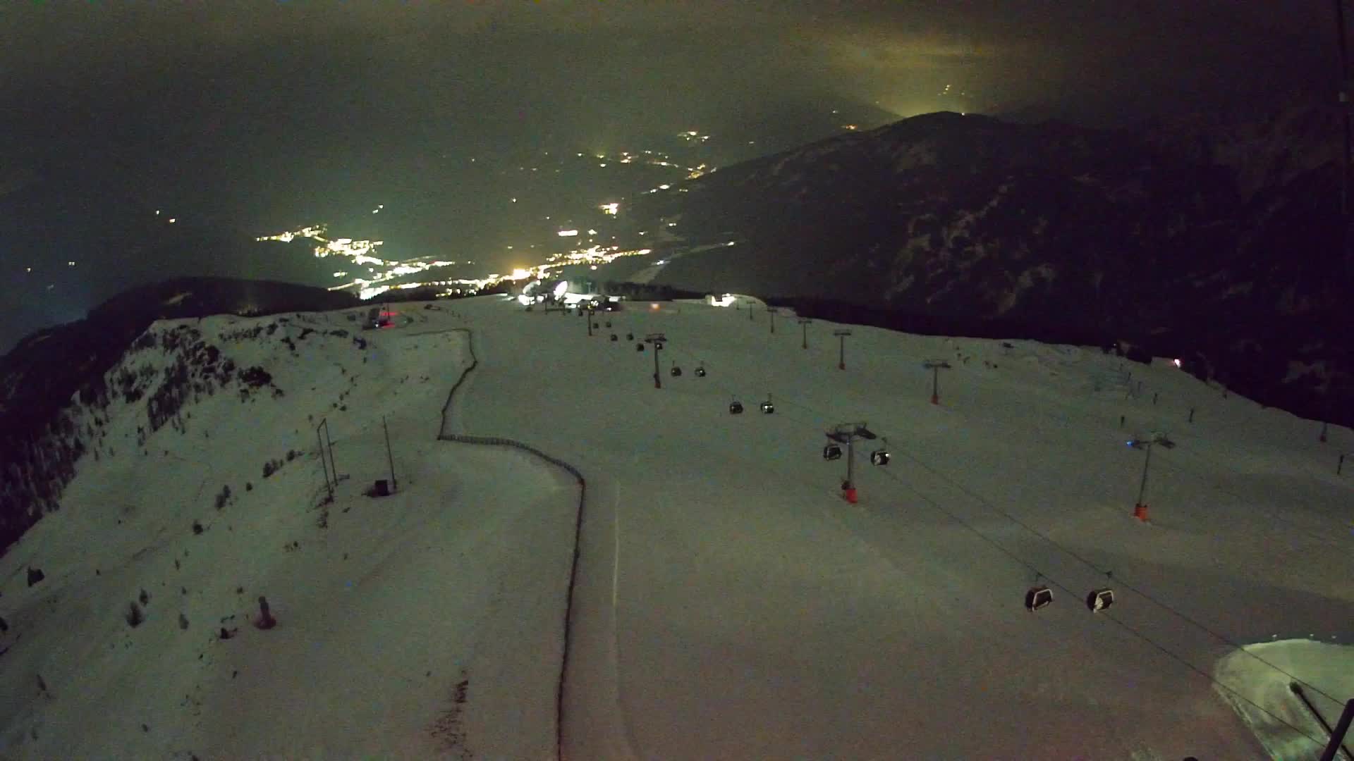 Kronplatz peak | view to Valdaora – Olang