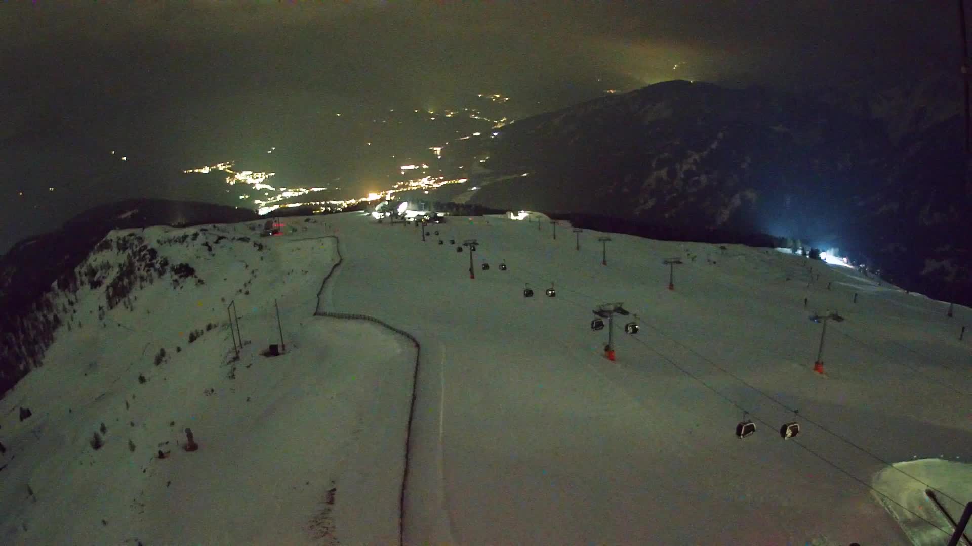 Kronplatz peak | view to Valdaora – Olang