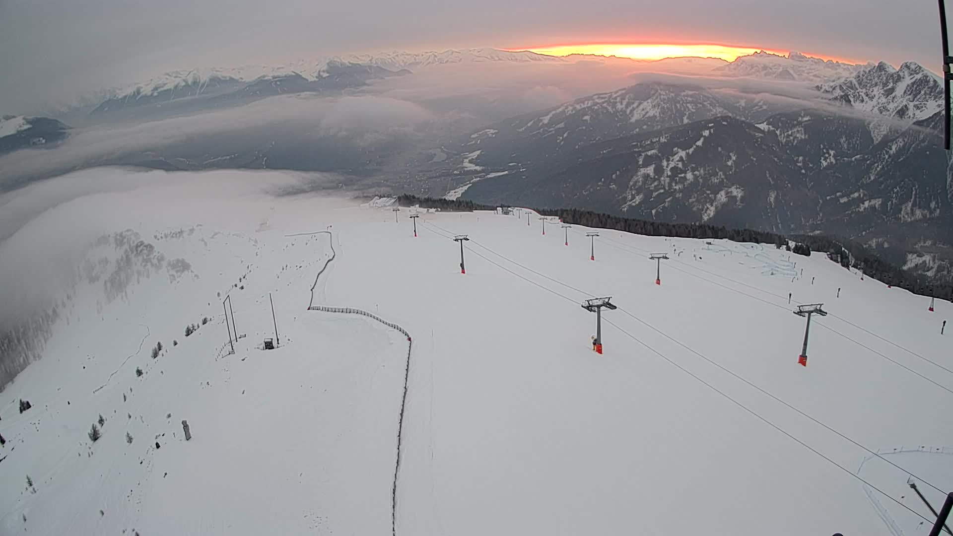 Kronplatz peak | view to Valdaora – Olang