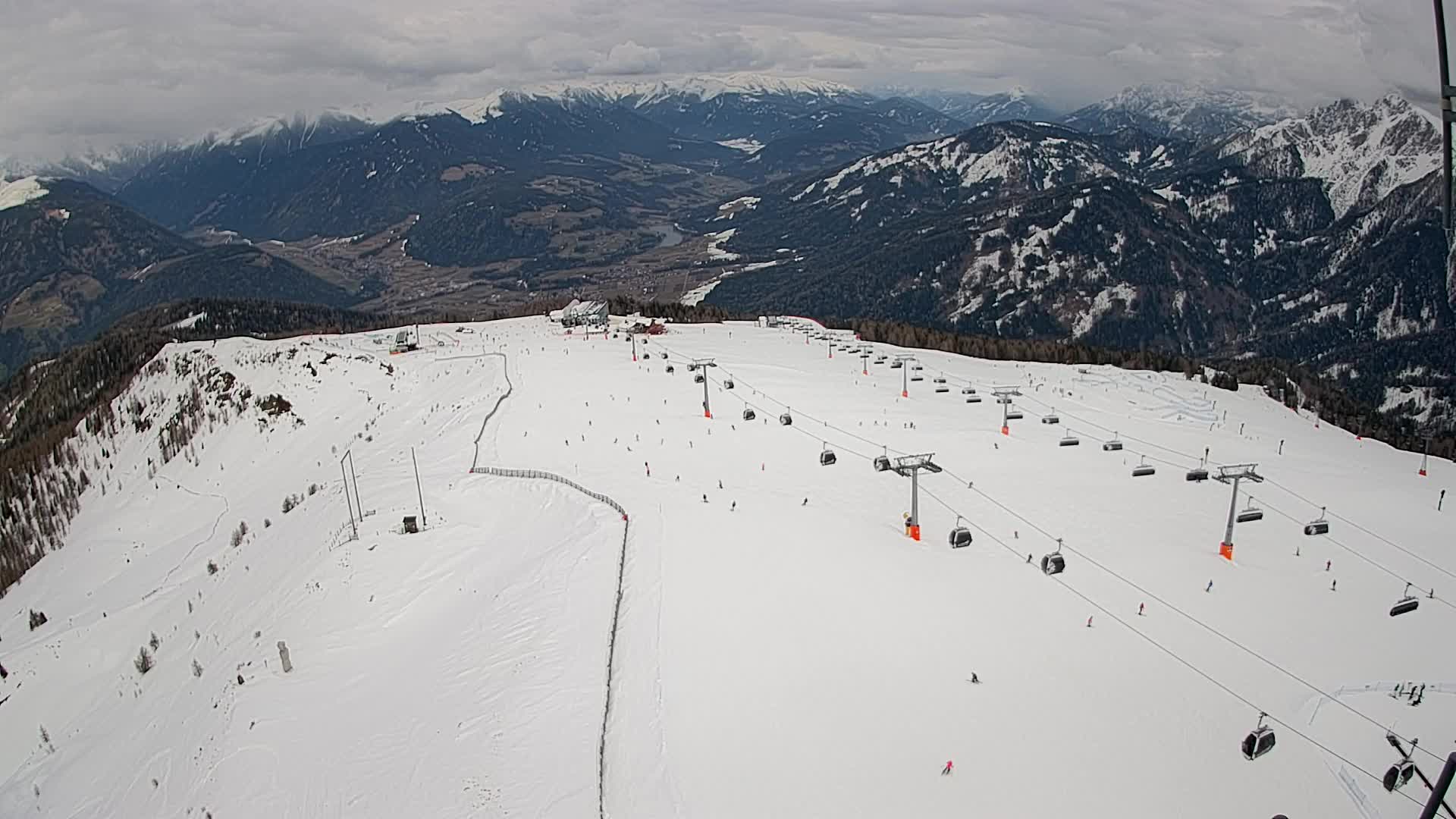 Kronplatz peak | view to Valdaora – Olang