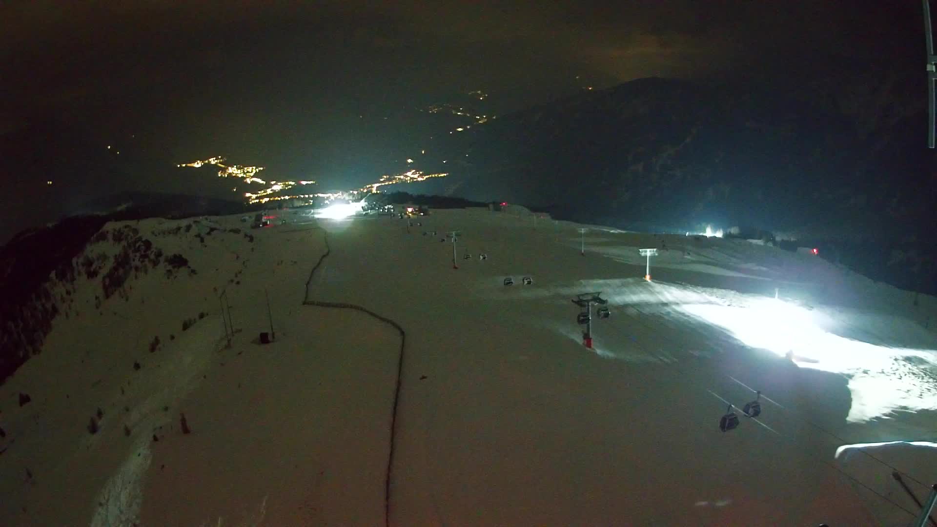 Kronplatz peak | view to Valdaora – Olang