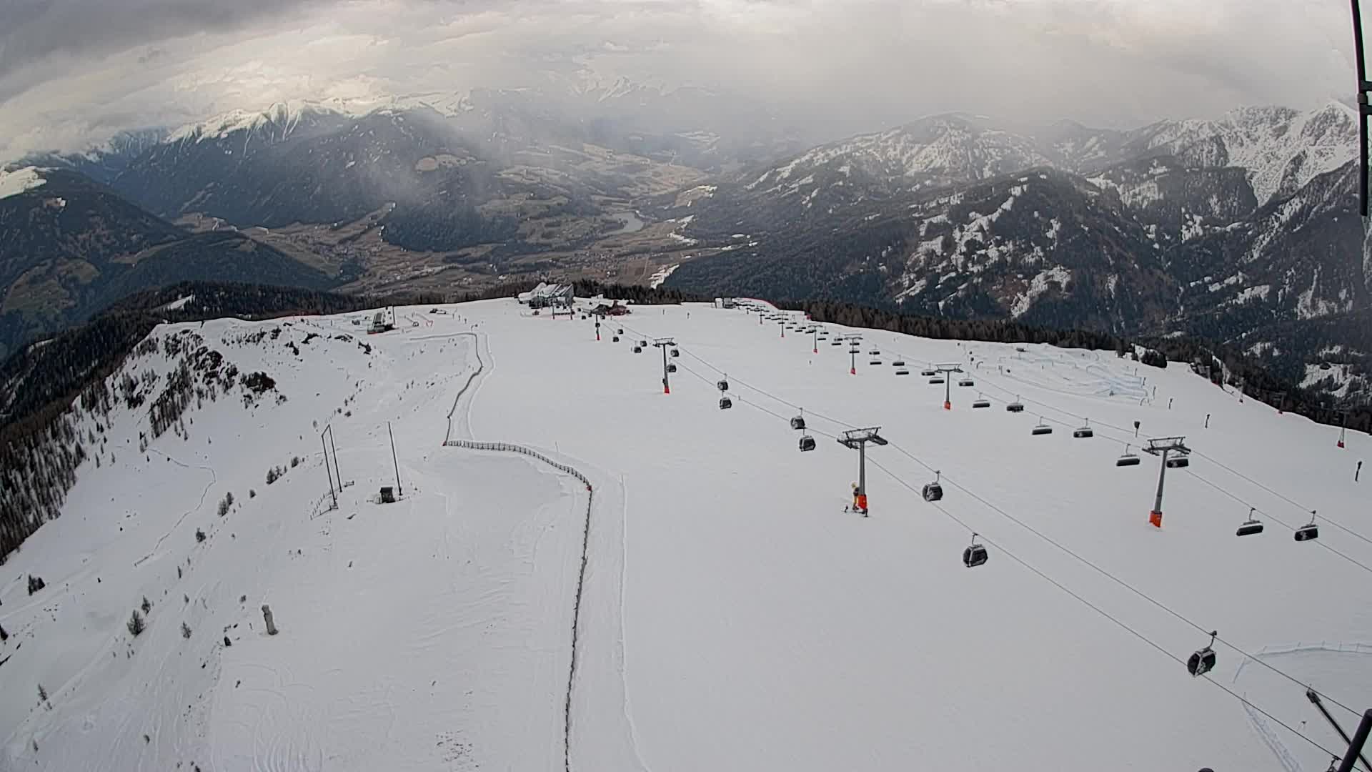 Kronplatz peak | view to Valdaora – Olang