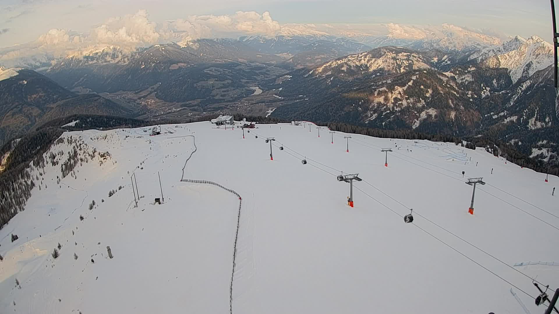Kronplatz peak | view to Valdaora – Olang