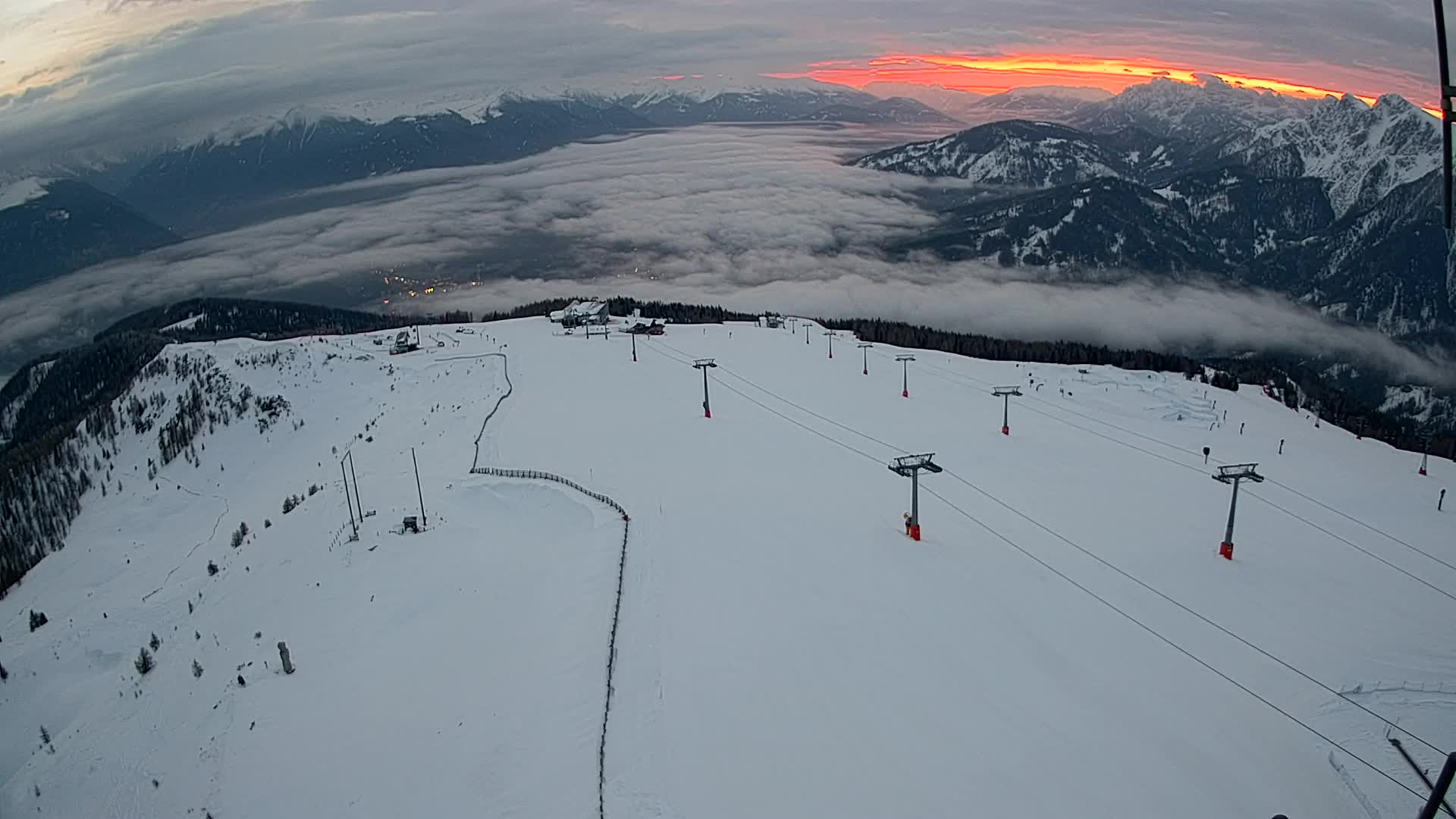 Kronplatz peak | view to Valdaora – Olang