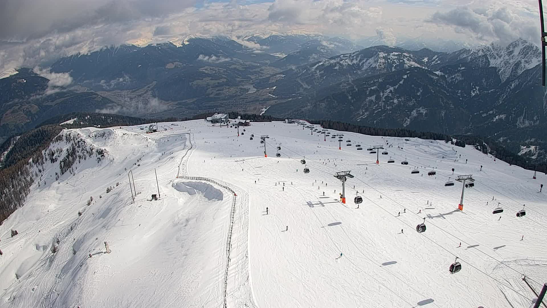 Kronplatz peak | view to Valdaora – Olang