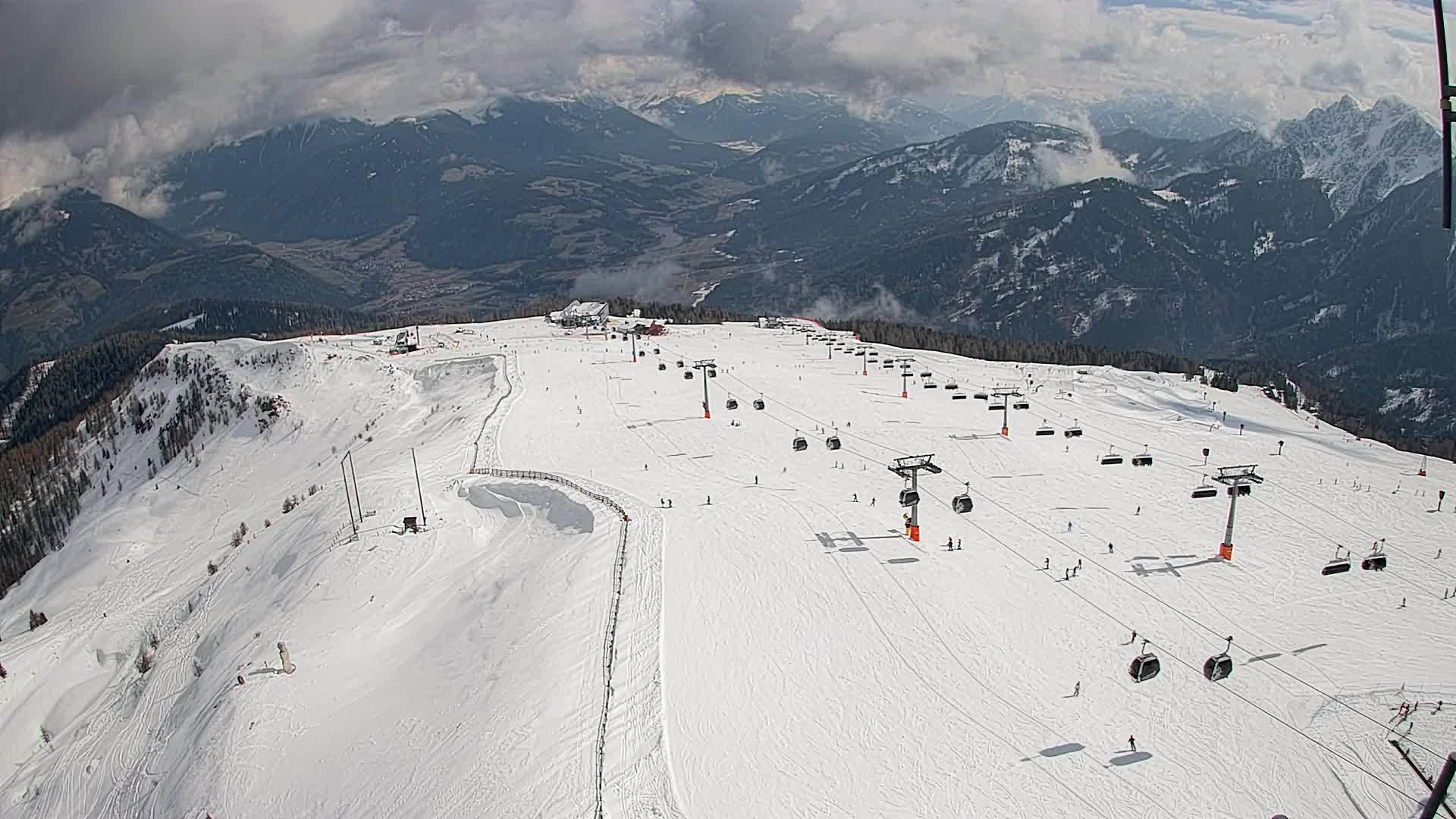 Kronplatz peak | view to Valdaora – Olang