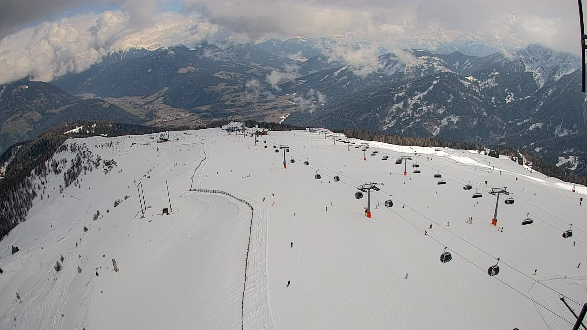 Kronplatz peak | view to Valdaora – Olang