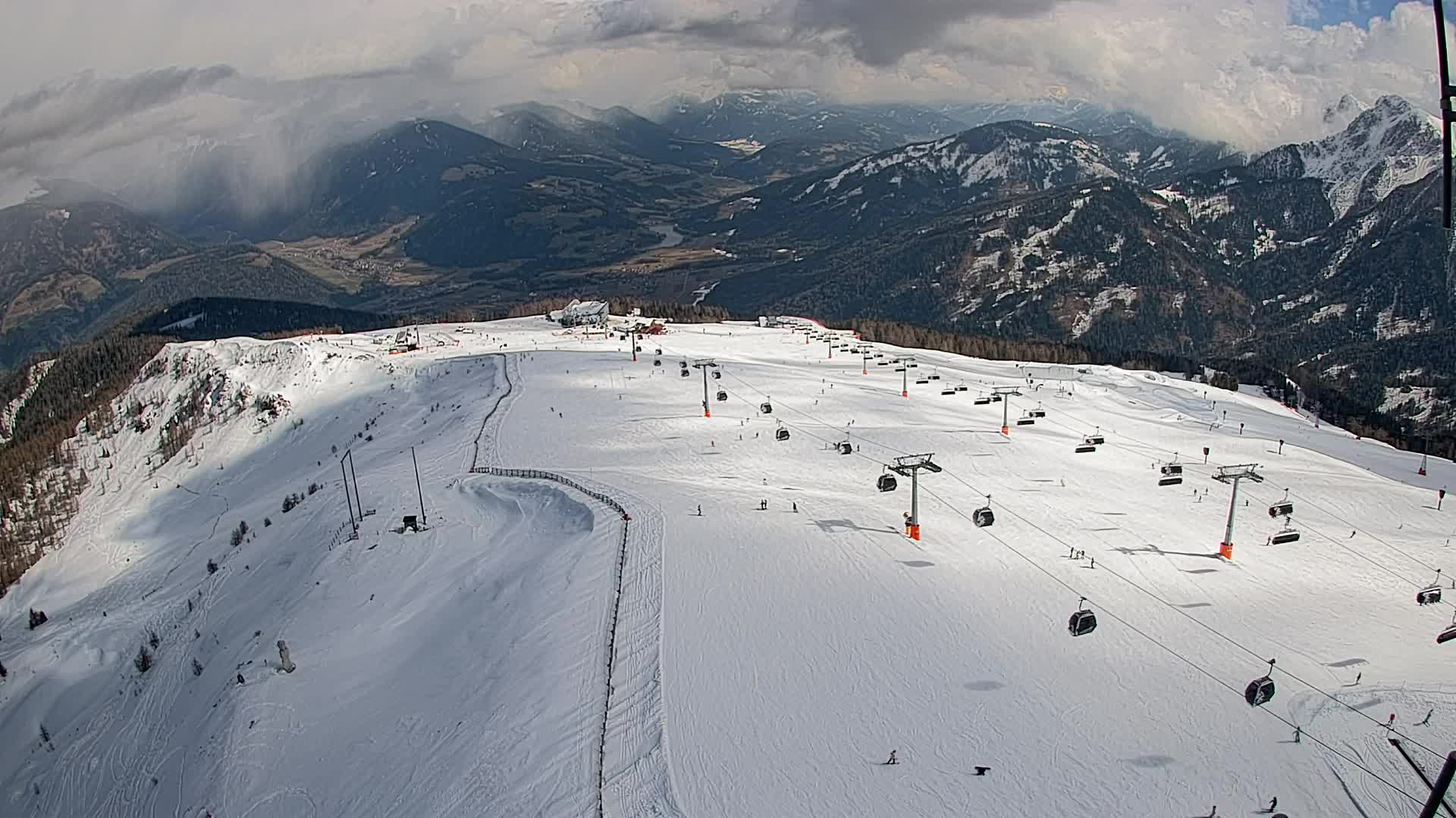 Kronplatz peak | view to Valdaora – Olang