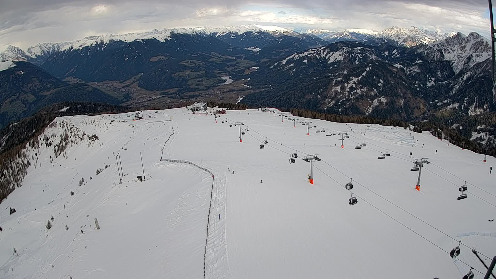 Kronplatz peak | view to Valdaora – Olang