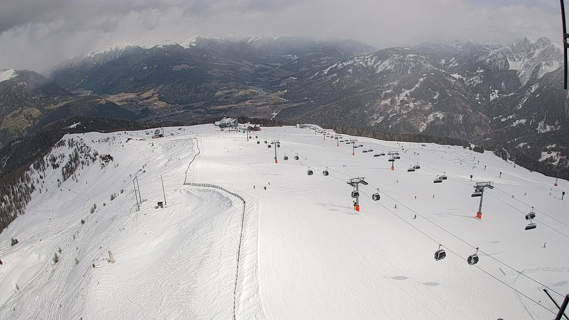 Kronplatz peak | view to Valdaora – Olang