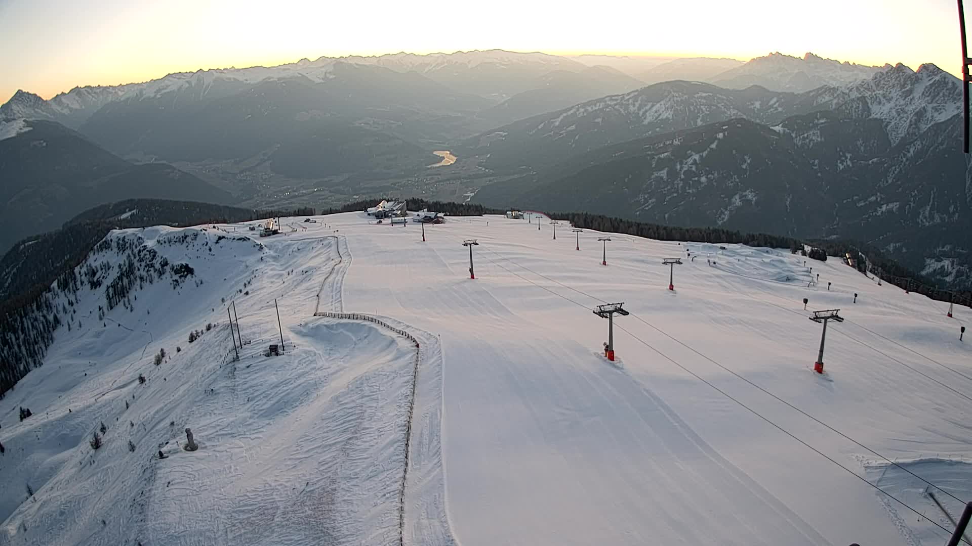 Kronplatz peak | view to Valdaora – Olang