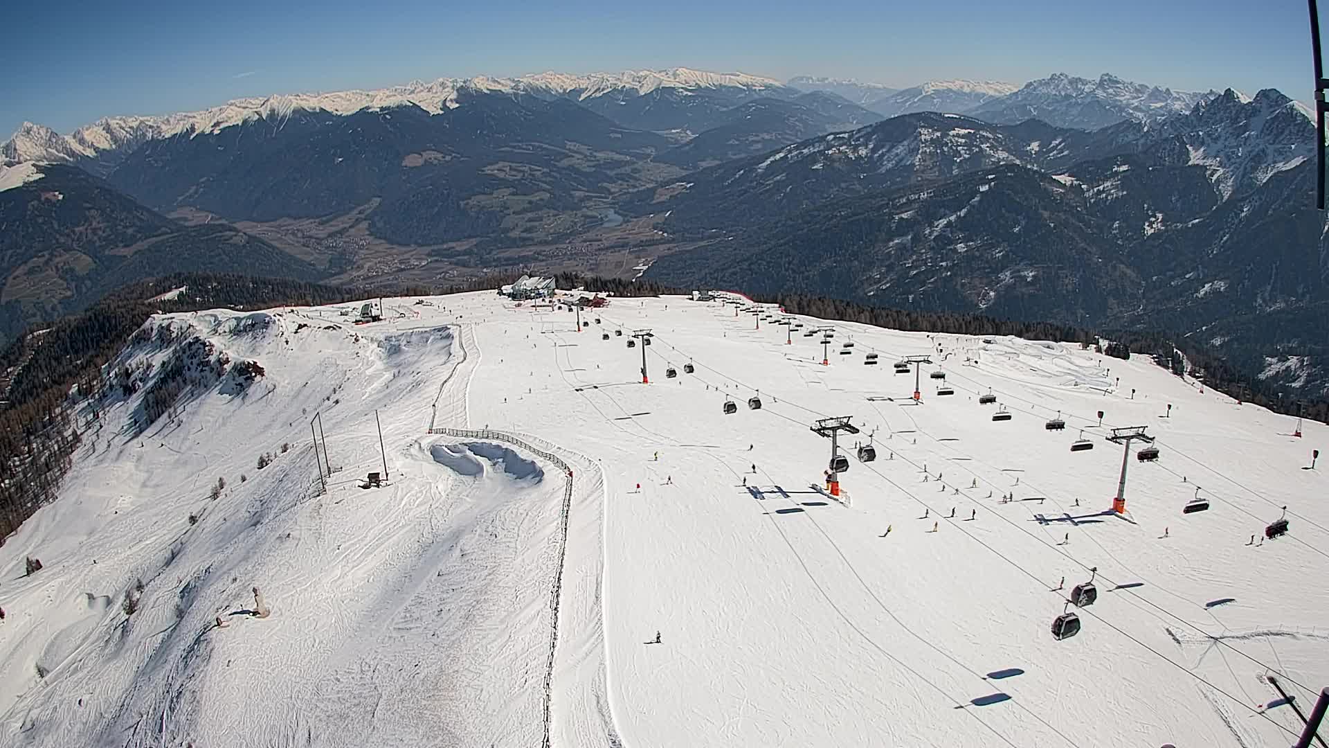 Kronplatz peak | view to Valdaora – Olang