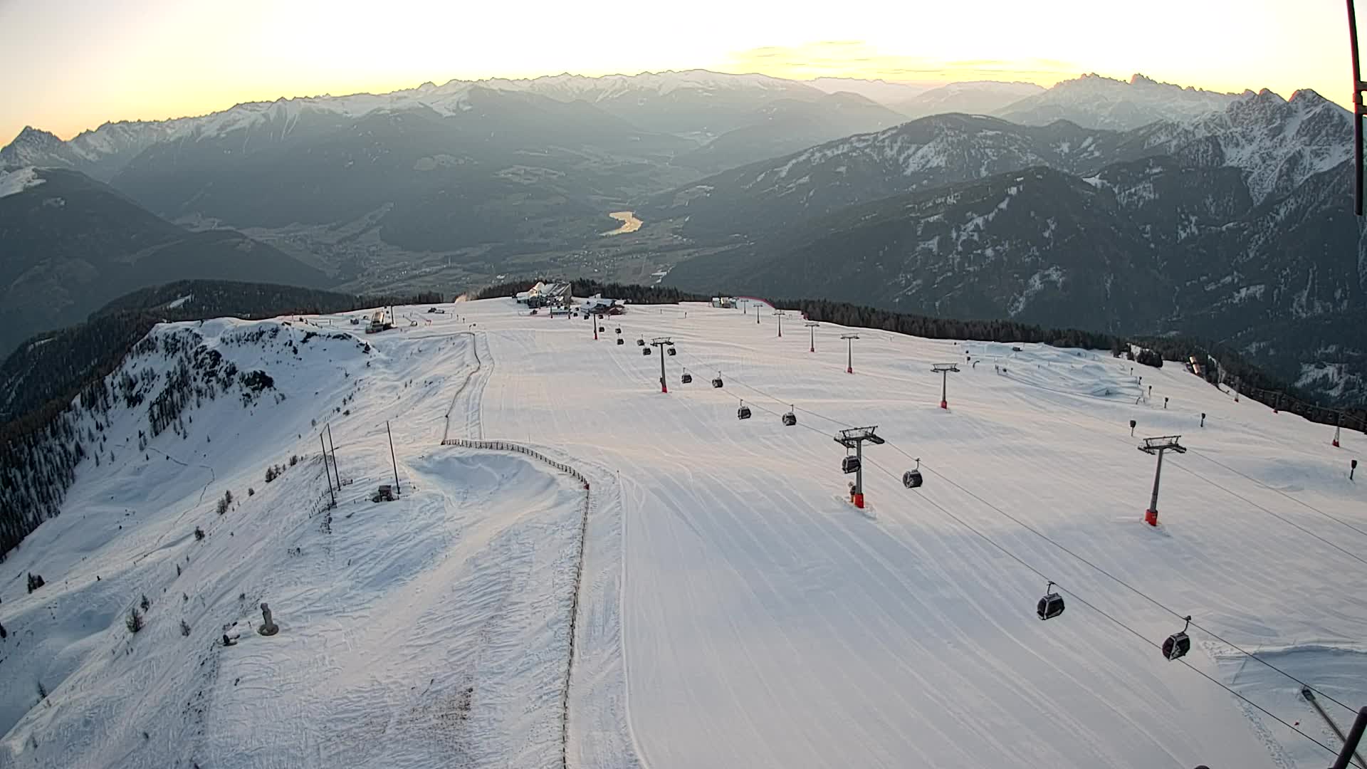 Kronplatz-Gipfel | Blick nach Olang – Valdaora
