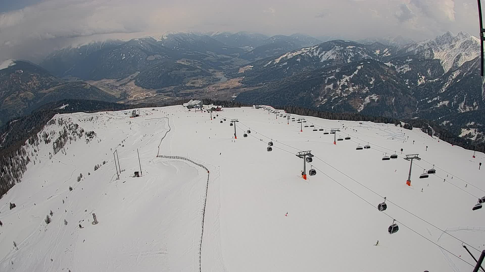 Kronplatz peak | view to Valdaora – Olang