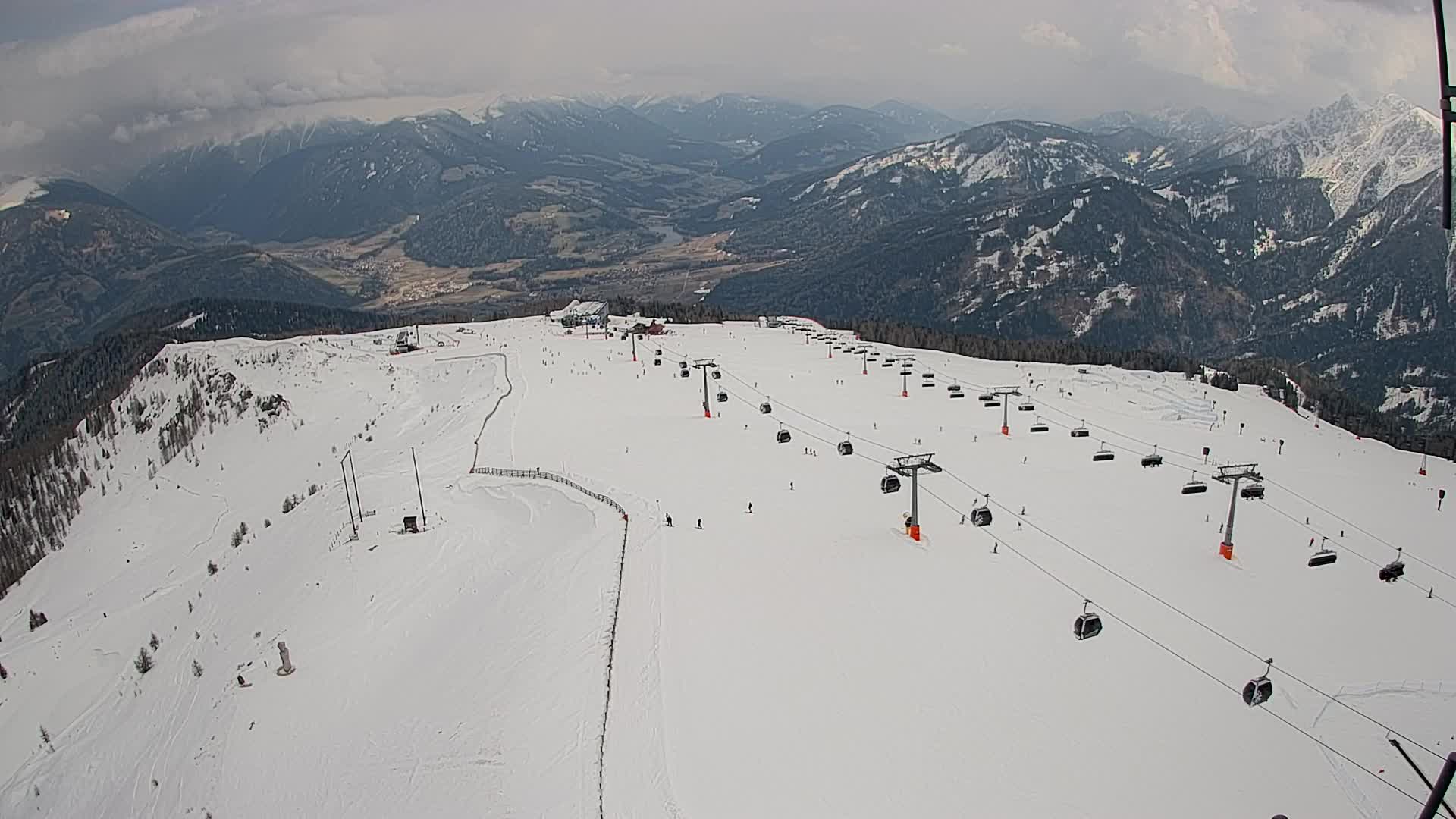 Kronplatz peak | view to Valdaora – Olang