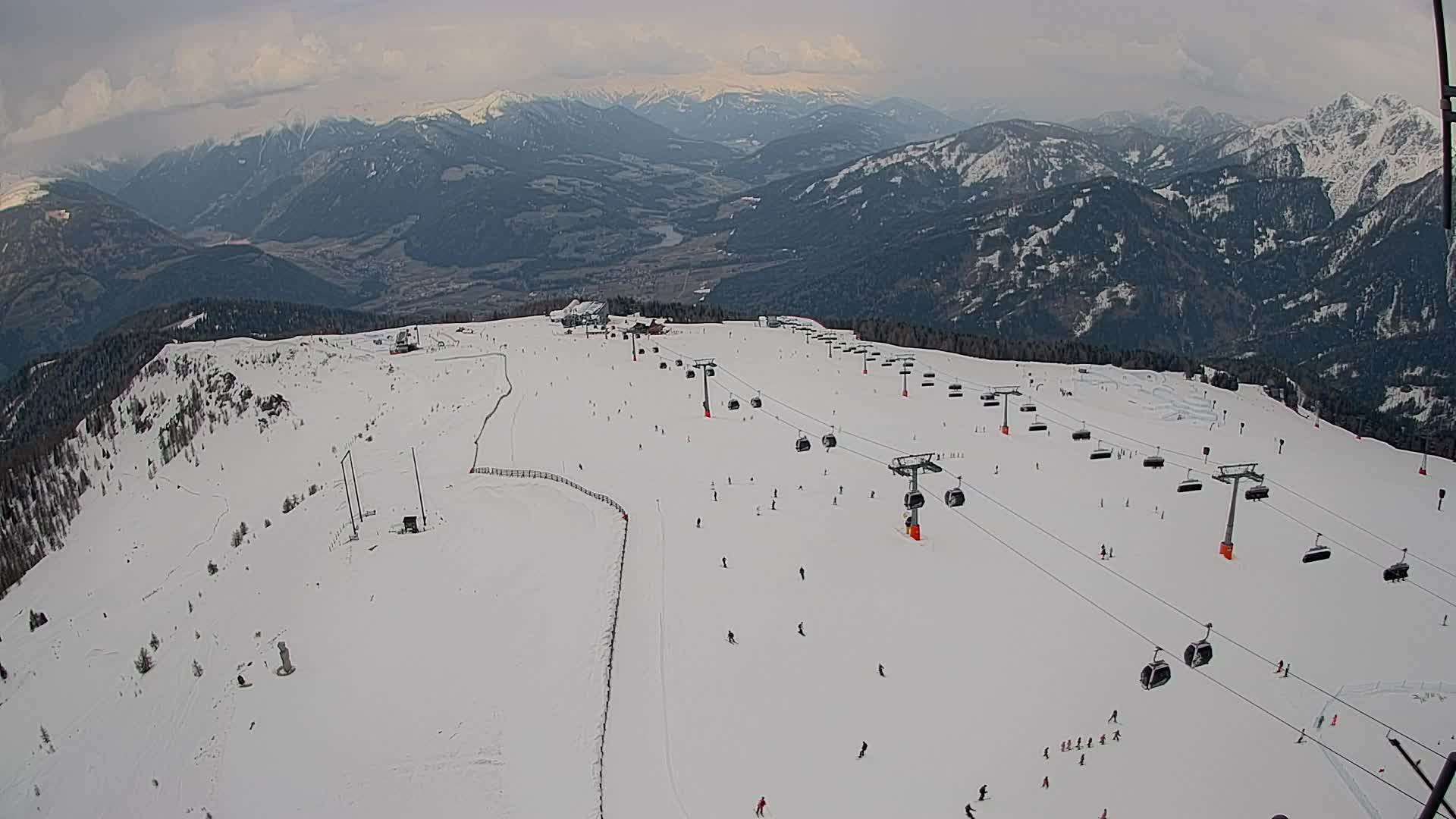 Kronplatz peak | view to Valdaora – Olang
