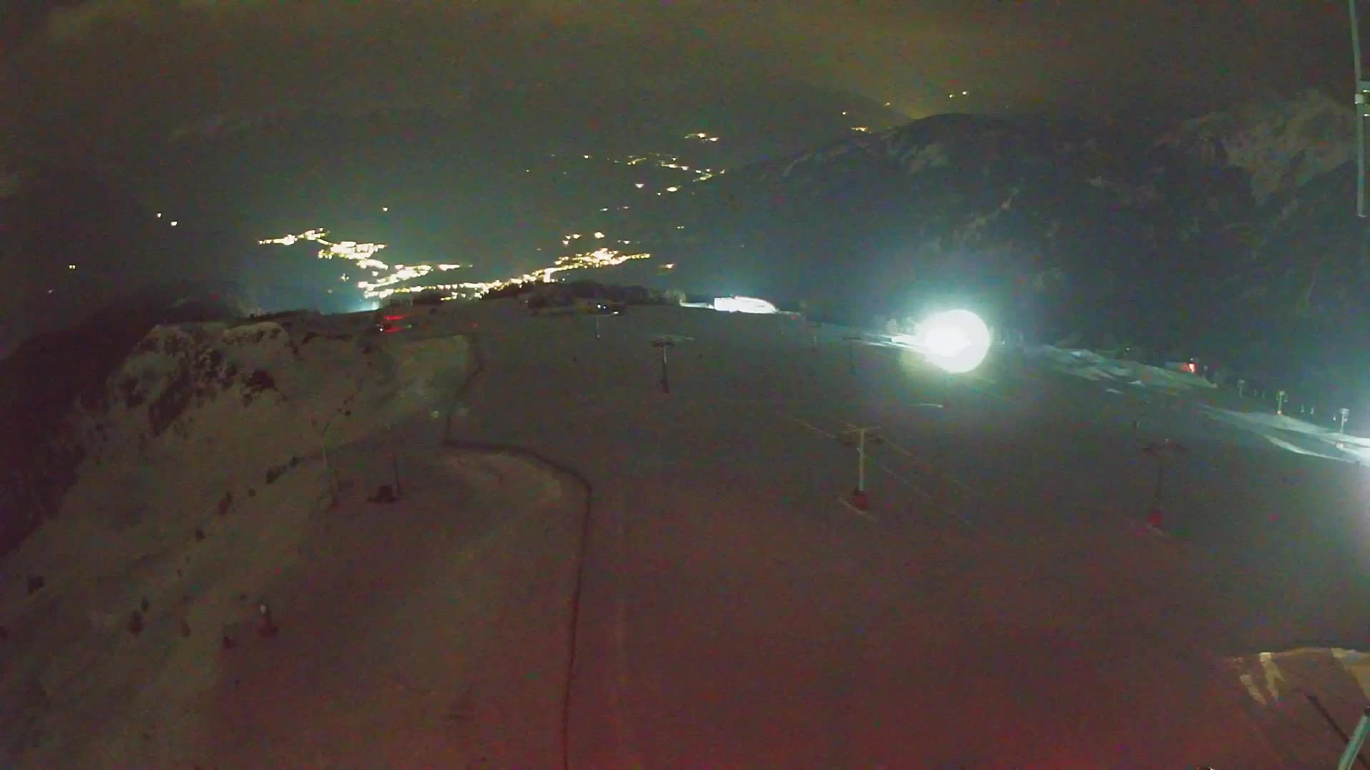 Kronplatz peak | view to Valdaora – Olang