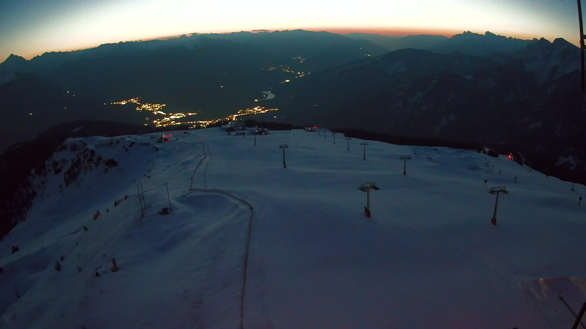 Kronplatz peak | view to Valdaora – Olang